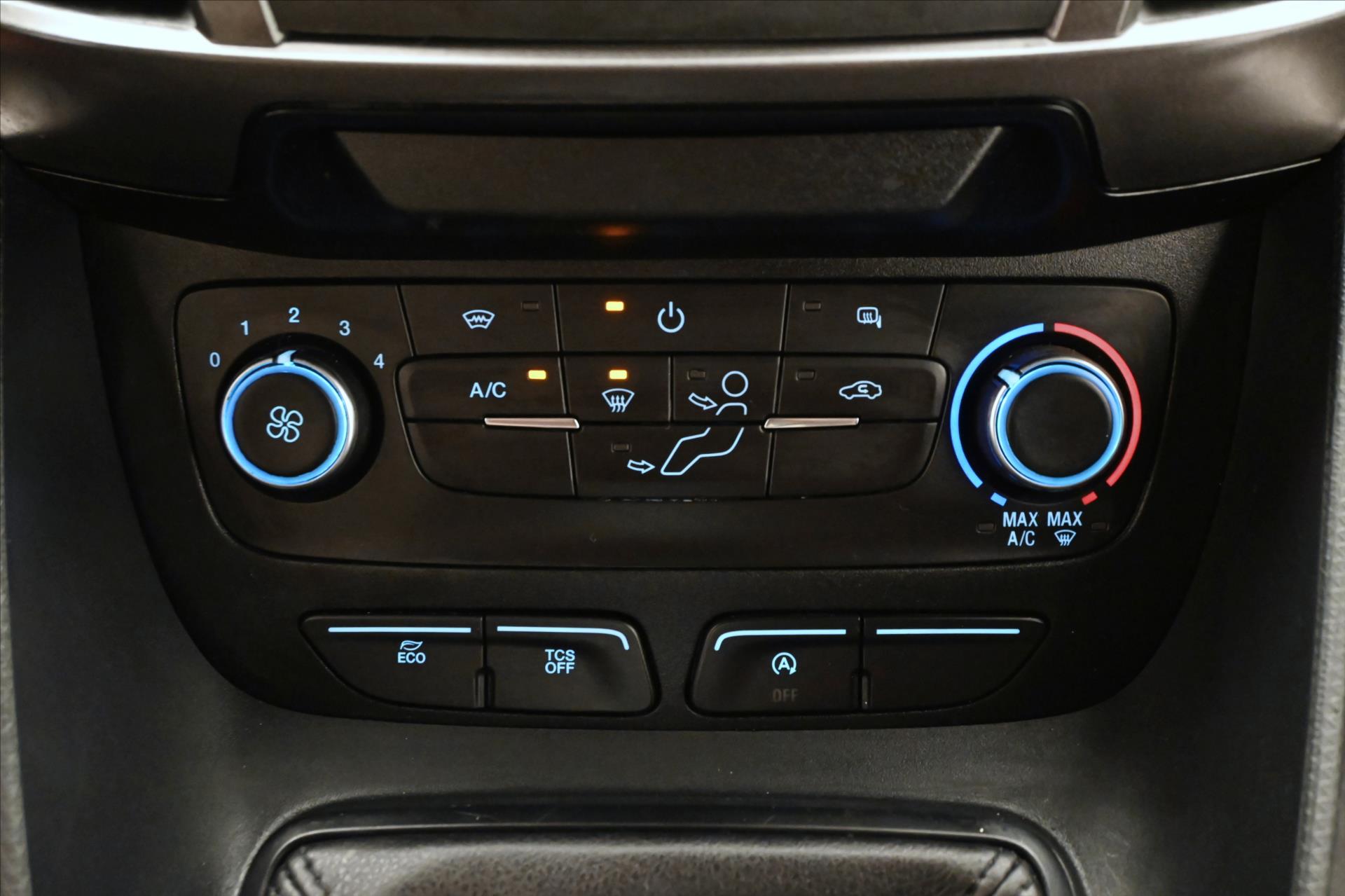 Main photo of the car Ford Transit Connect 1,5 TDCI 76 kW Ecoblue Záruka až 5 let (21)