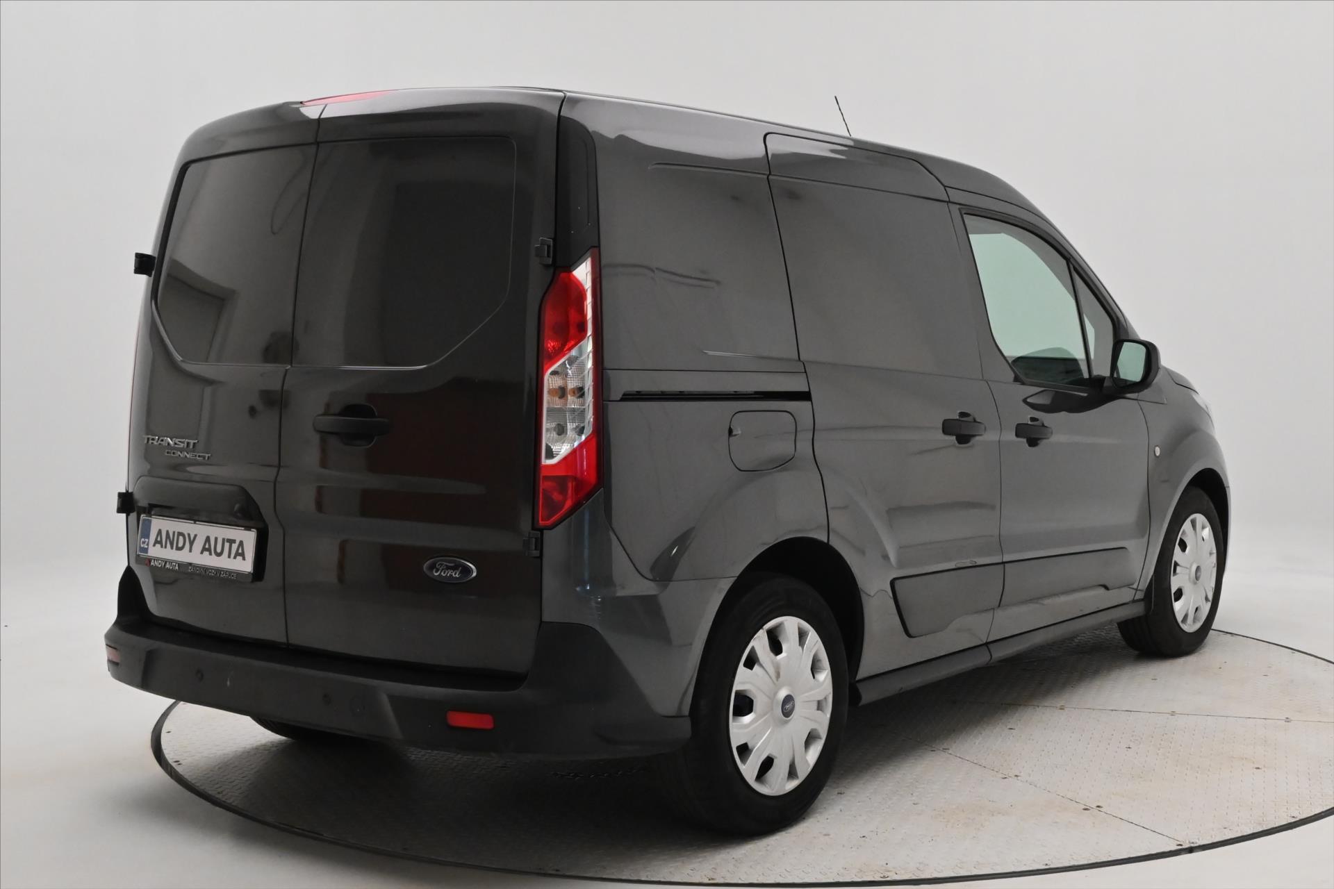 Hlavní fotografie vozu Ford Transit Connect 1,5 TDCI 76 kW Ecoblue Záruka až 5 let (5)