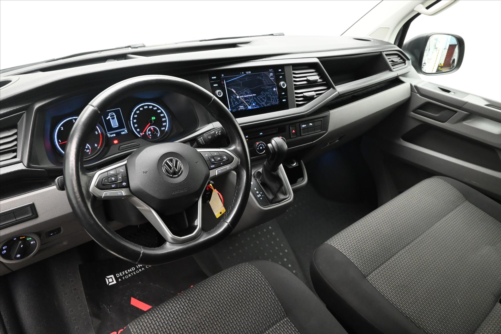 Hlavní fotografie vozu Volkswagen Transporter 2,0 TDI 110 kW DSG LONG Záruka až 5 let (15)