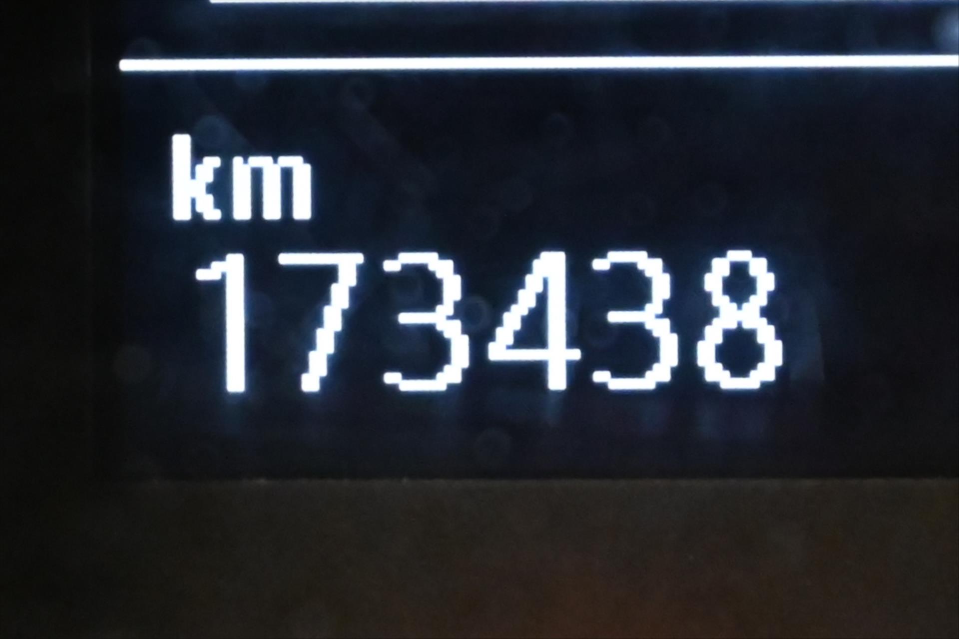 Hlavní fotografie vozu Volkswagen Transporter 2,0 TDI 110 kW DSG LONG Záruka až 5 let (17)