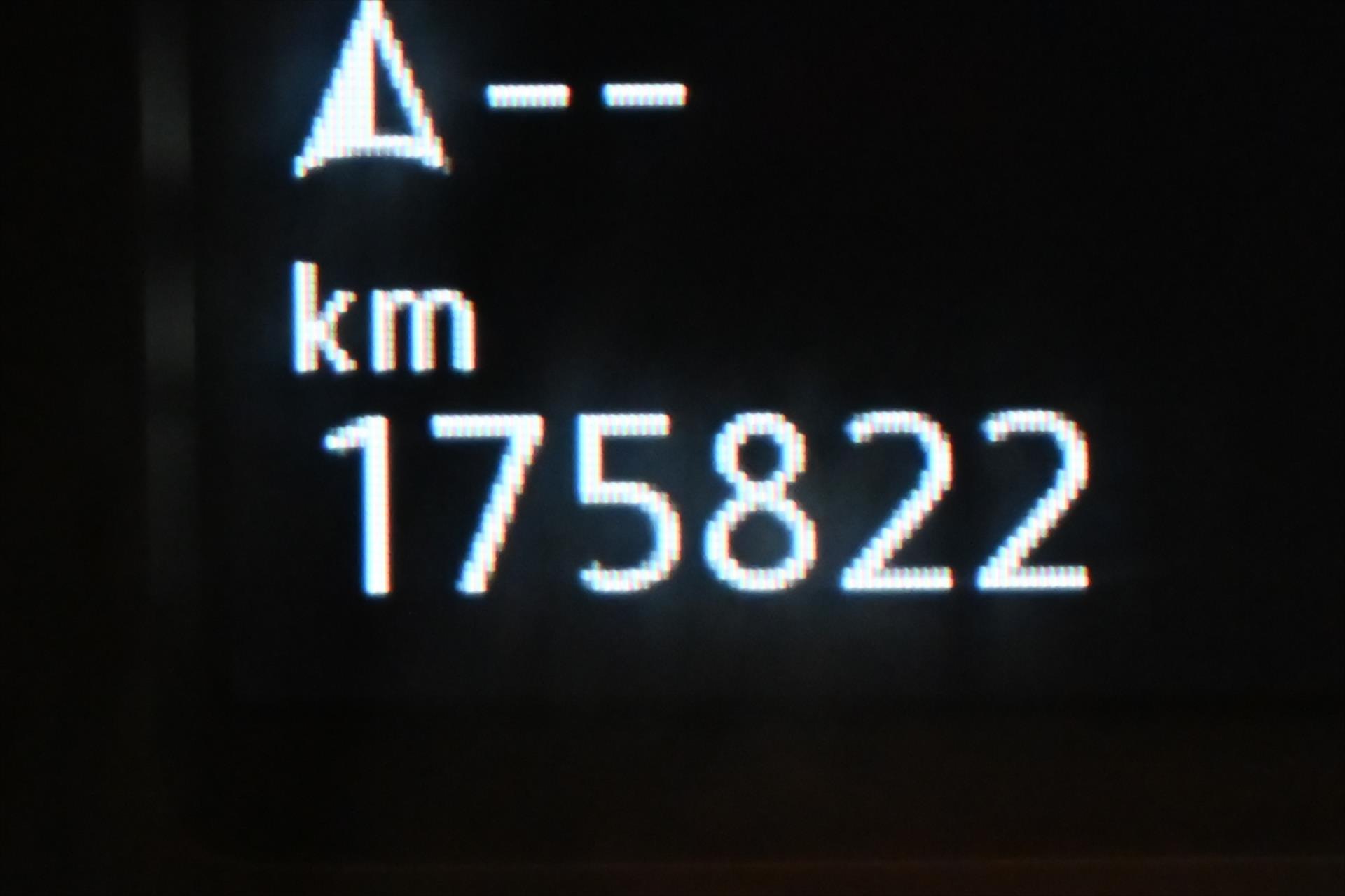 Hlavní fotografie vozu Volkswagen Passat 2,0 TDI 110 KW Business Záruka až 5 let (17)