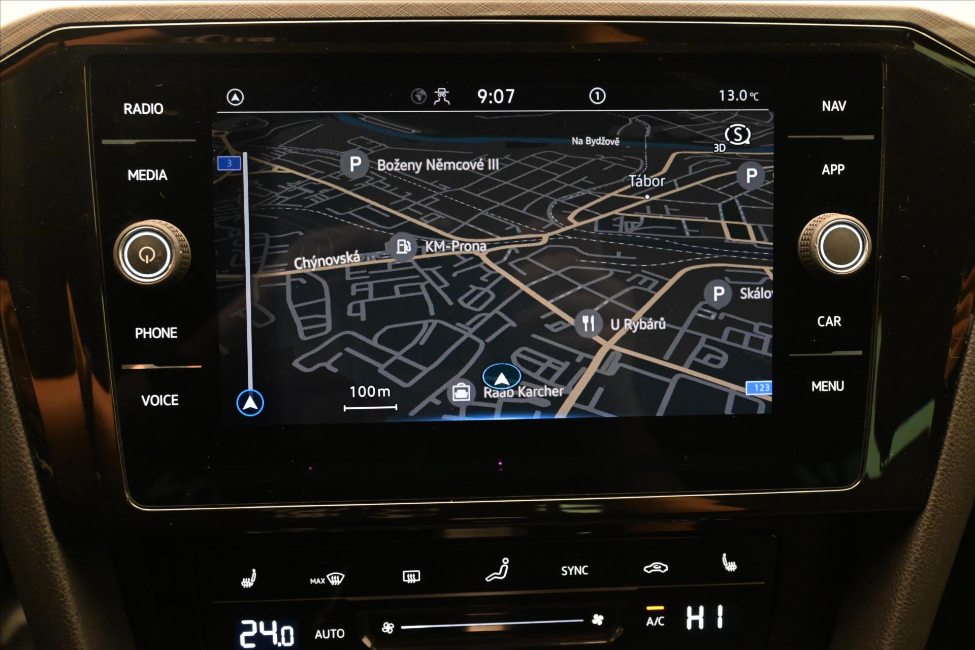 Hlavní fotografie vozu Volkswagen Passat 2,0 TDI 110 KW Business Záruka až 5 let (20)