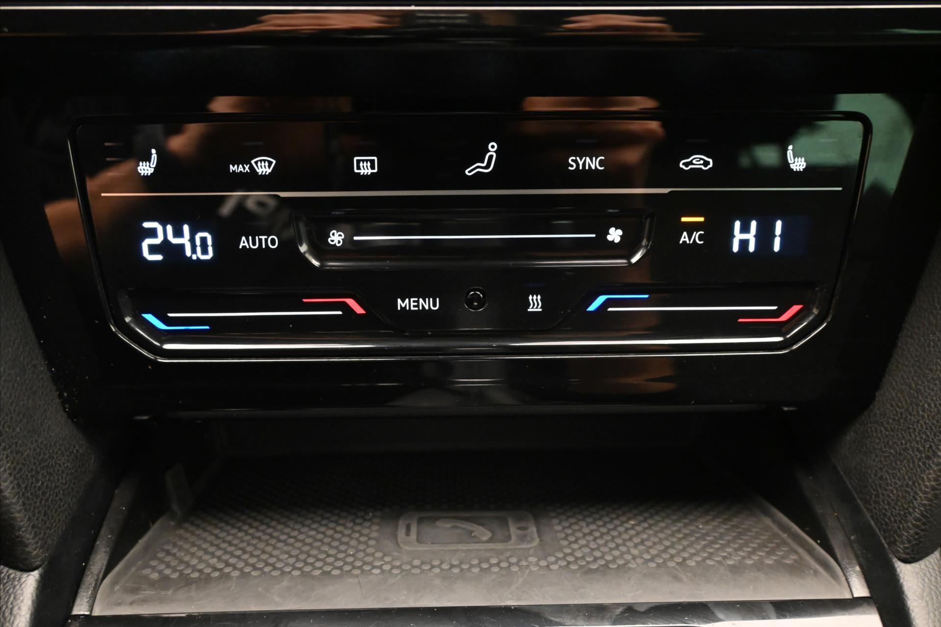 Hlavní fotografie vozu Volkswagen Passat 2,0 TDI 110 KW Business Záruka až 5 let (21)