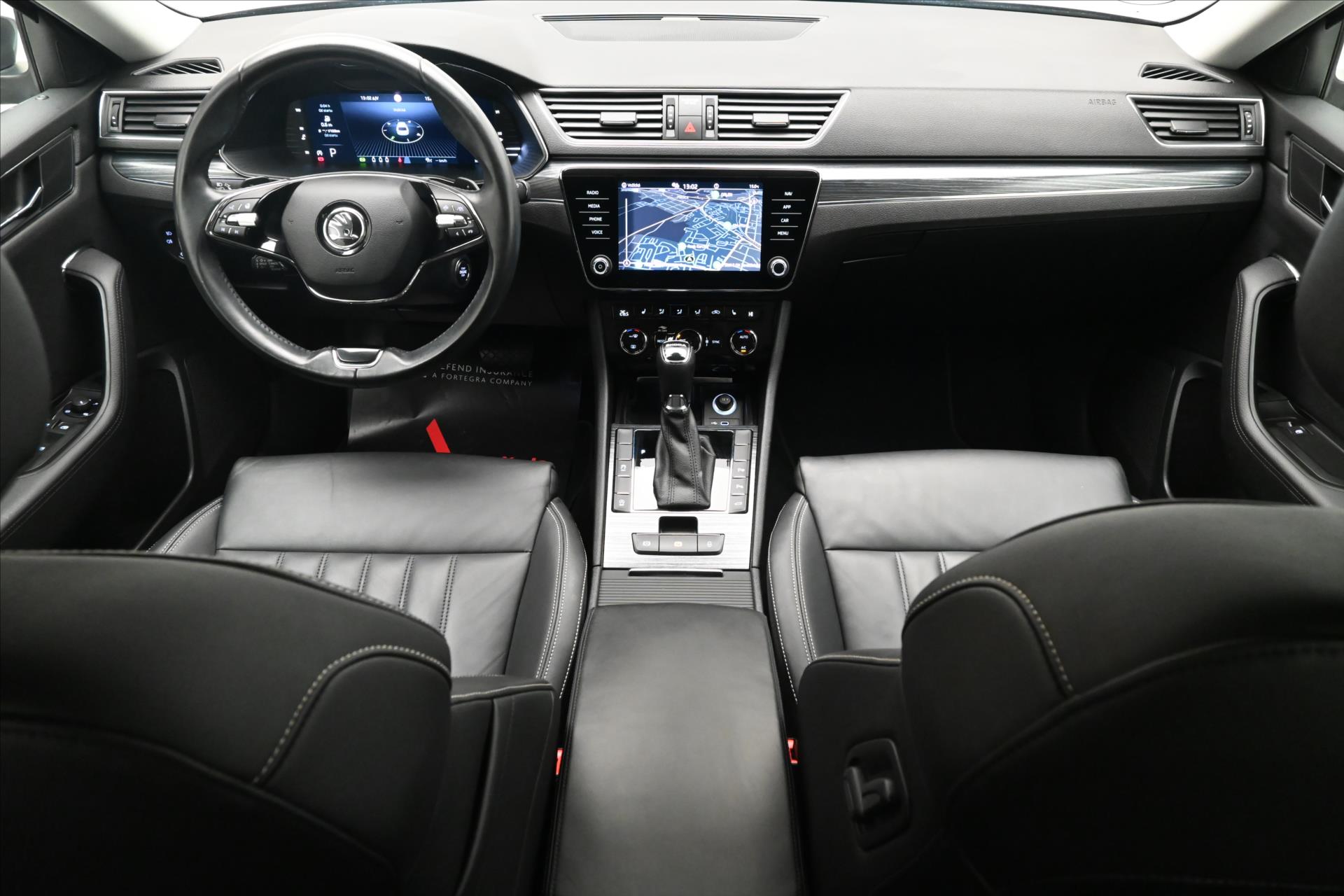 Hlavní fotografie vozu Škoda Superb 2,0 TDI 147 kW DSG STYLE Záruka až 5 let (15)