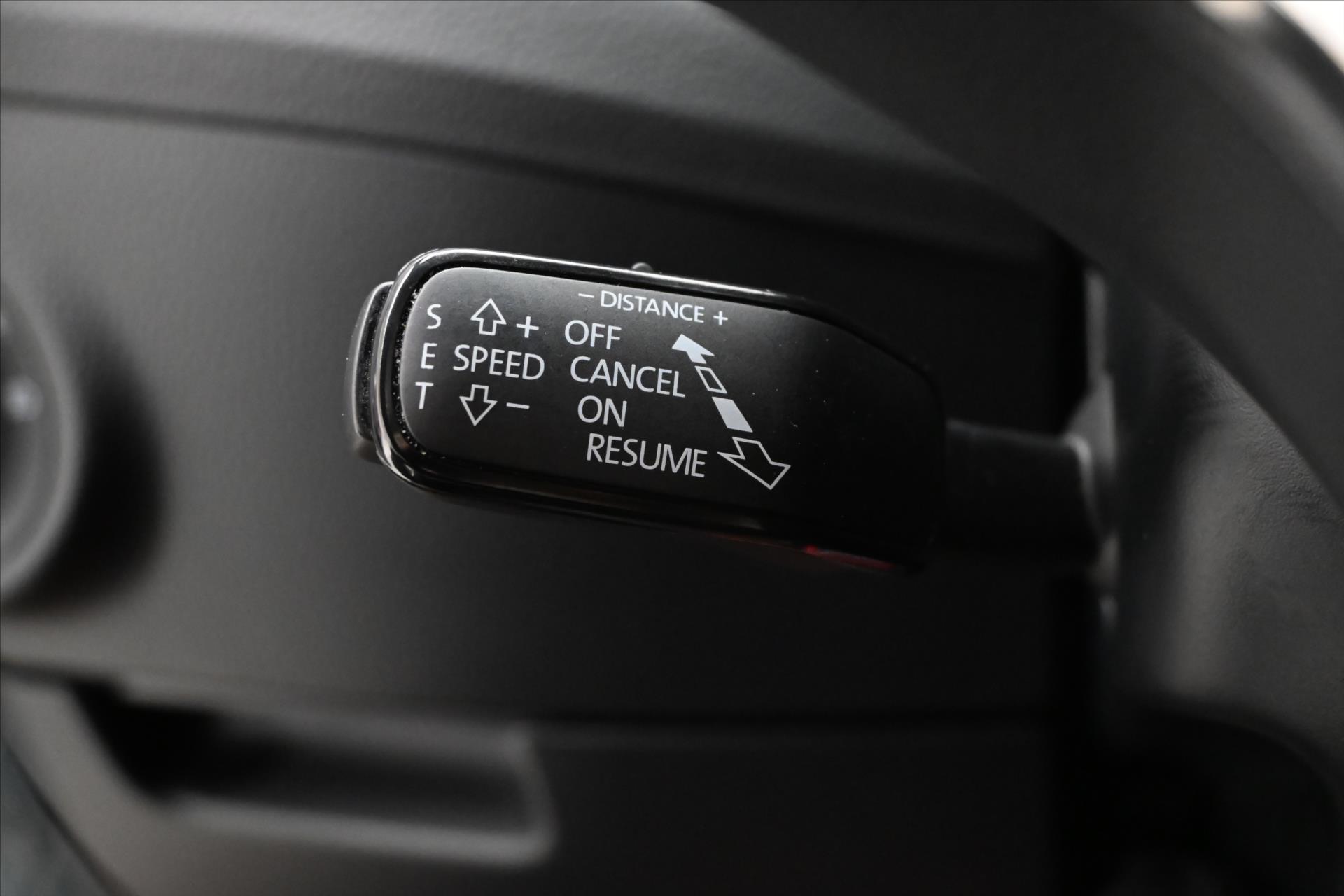 Hlavní fotografie vozu Škoda Superb 2,0 TDI 147 kW DSG STYLE Záruka až 5 let (24)