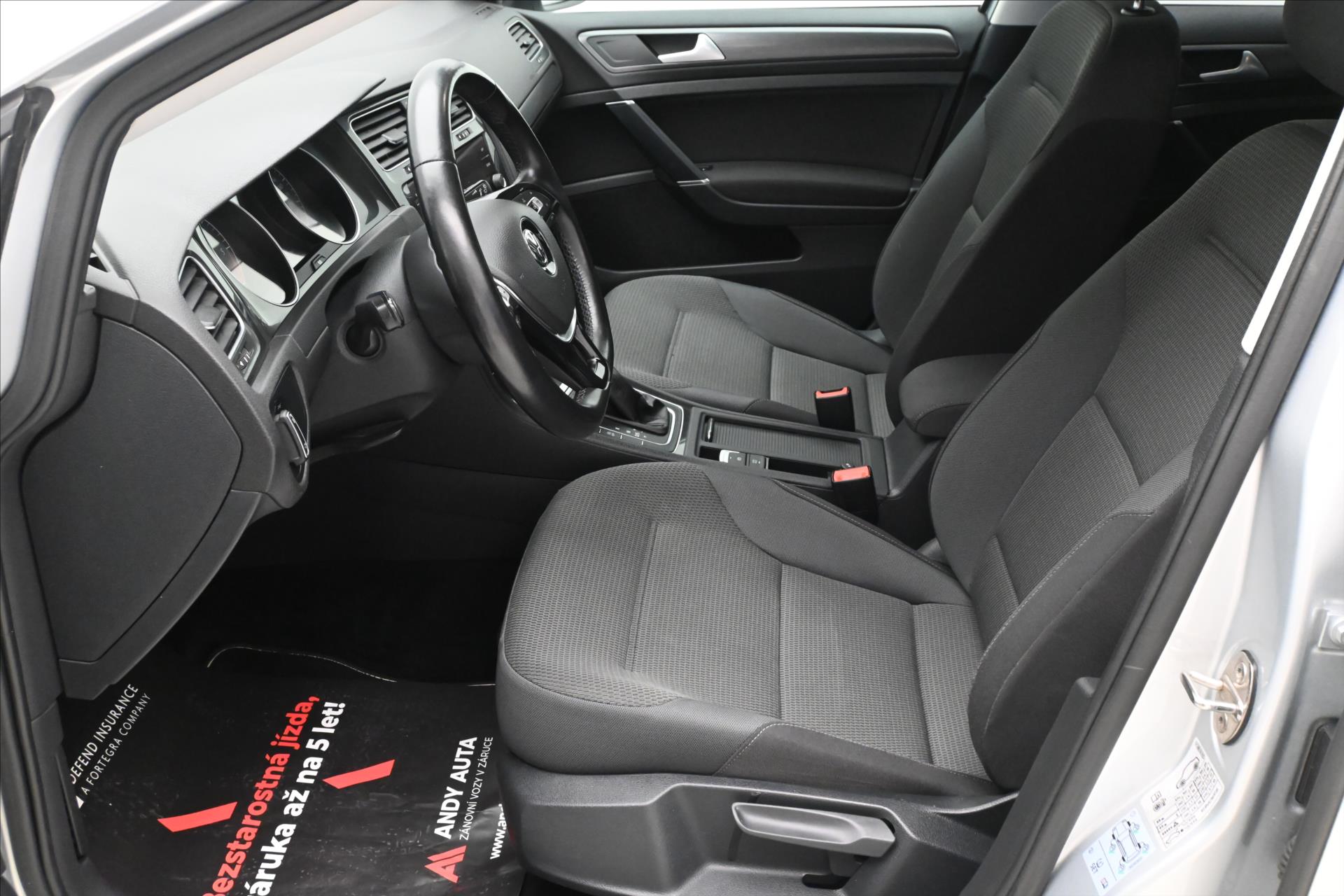 Main photo of the car Volkswagen Golf 2.0 TDI 110 KW DSG COMFORTLINE Warranty up to 5 years (13)