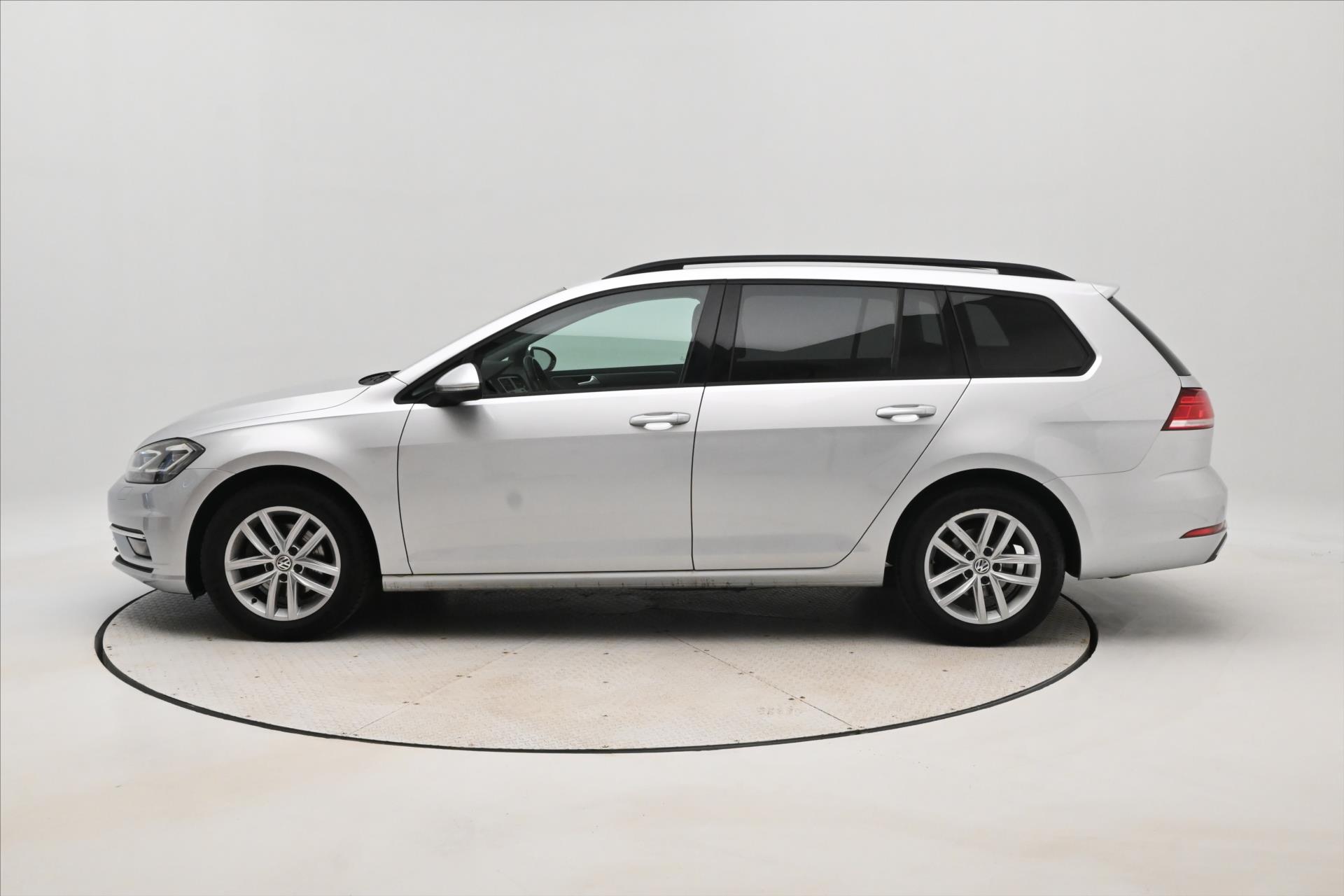 Main photo of the car Volkswagen Golf 2.0 TDI 110 KW DSG COMFORTLINE Warranty up to 5 years (8)