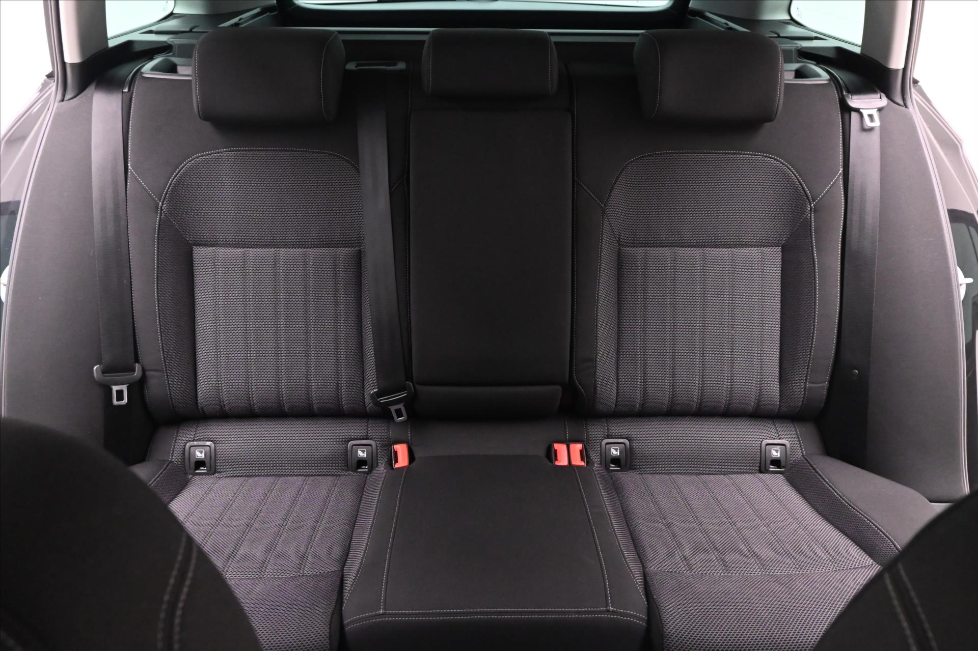 Hlavní fotografie vozu Škoda Superb 2,0 TDi 110kW DSG STYLE Záruka až 5 let (26)