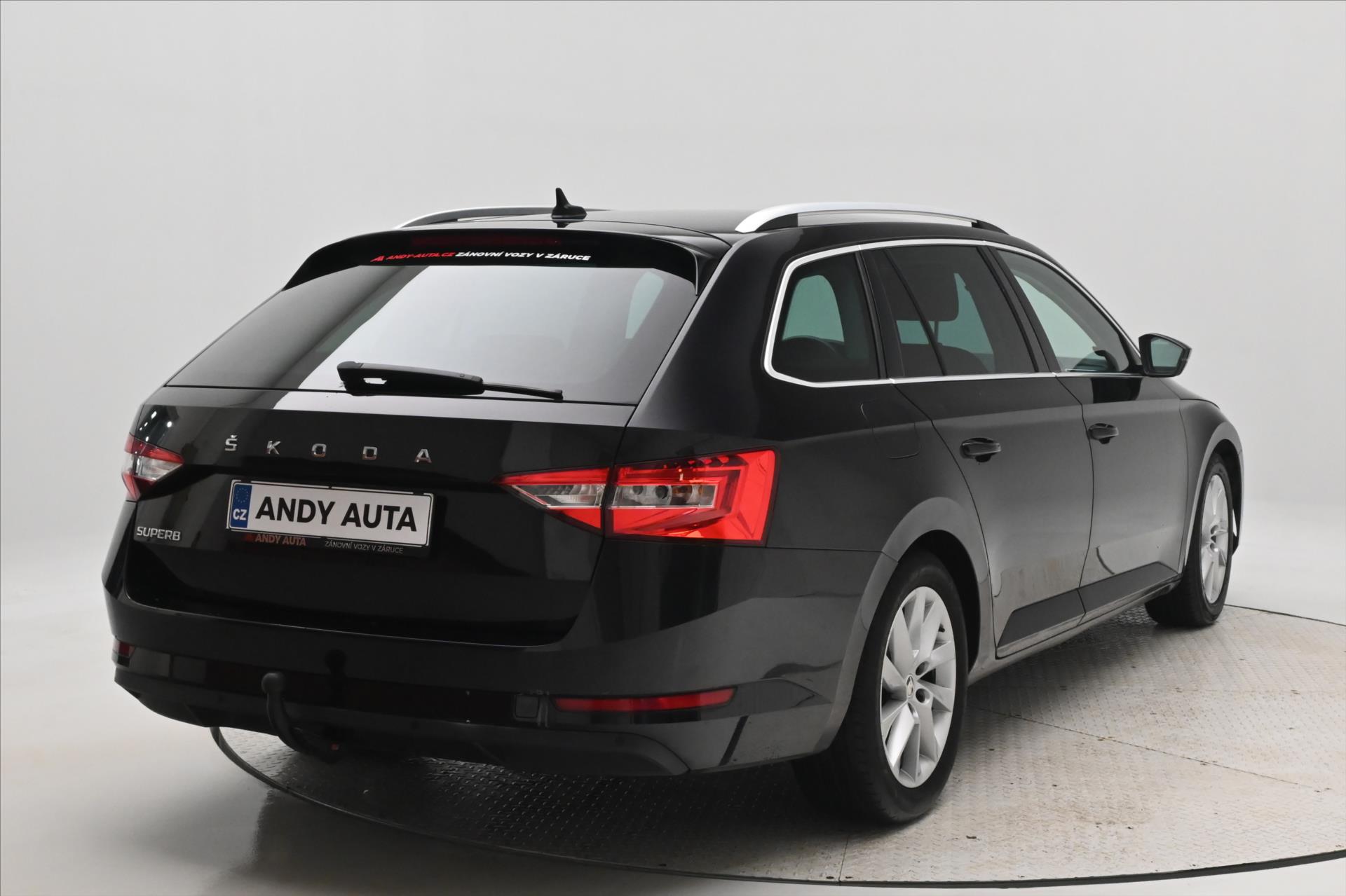 Hlavní fotografie vozu Škoda Superb 2,0 TDi 110kW DSG STYLE Záruka až 5 let (5)