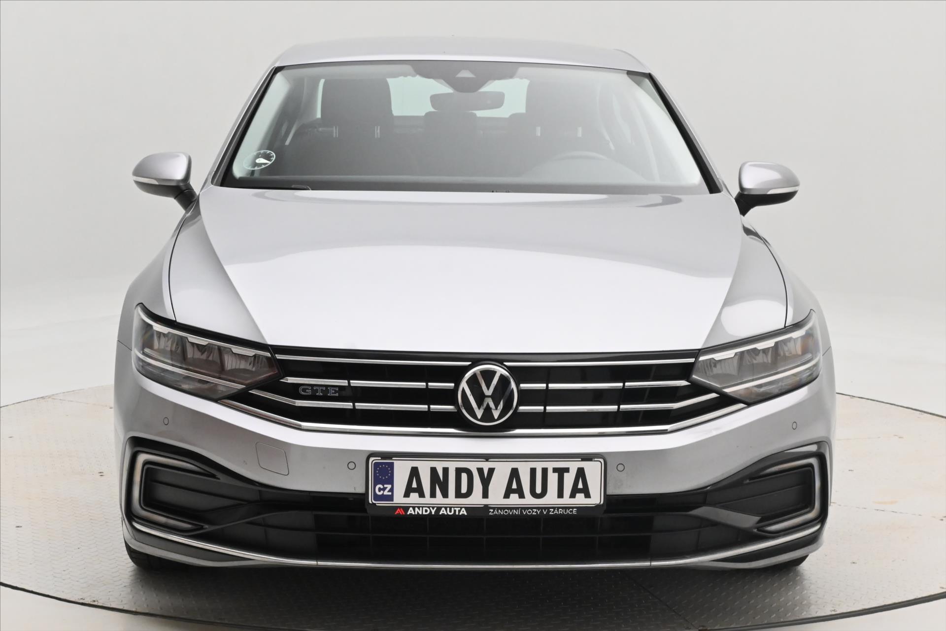 Hlavní fotografie vozu Volkswagen Passat 1,4 TSI GTE 160 kW DSG Highline Záruka až 5 let (2)