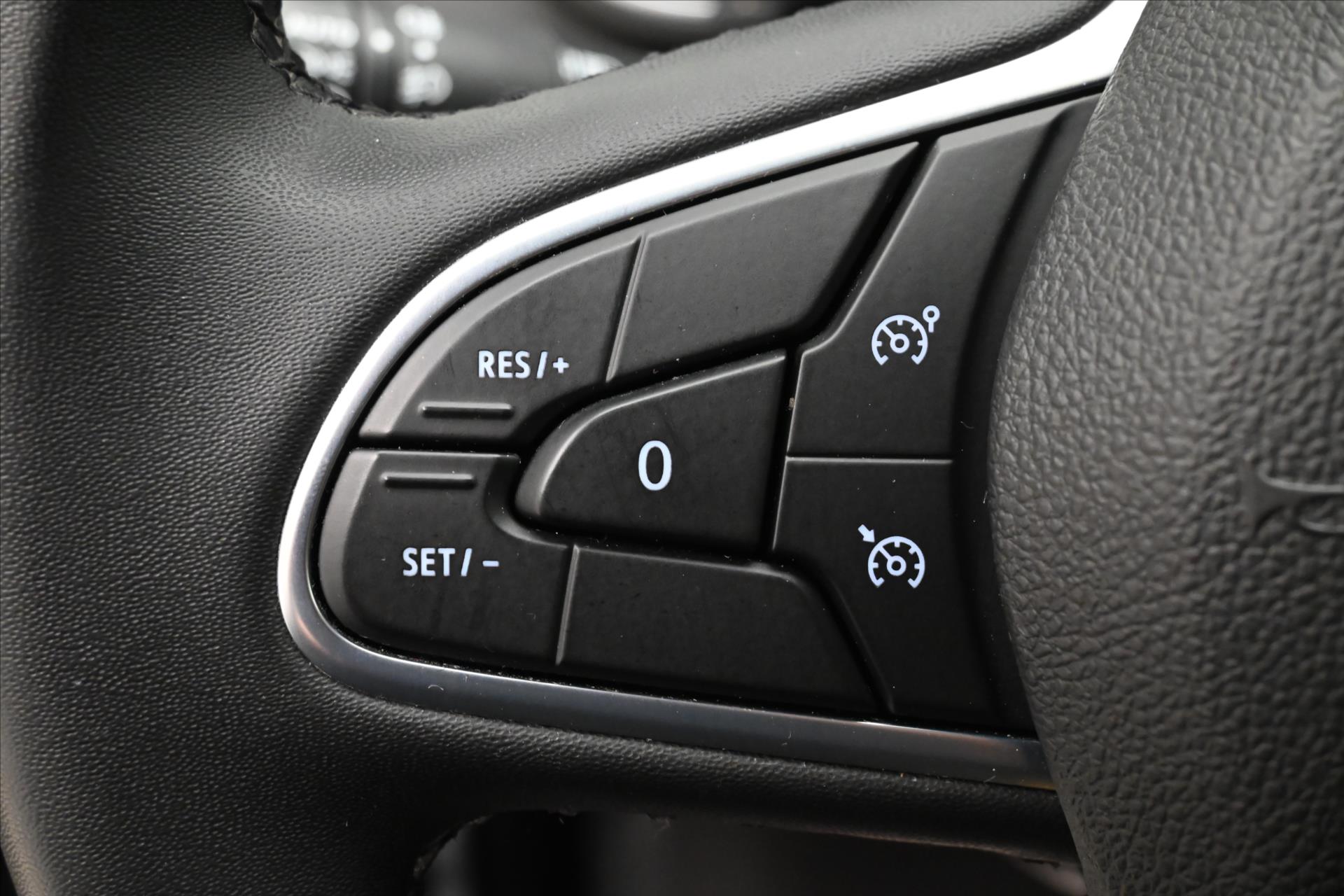 Hlavní fotografie vozu Renault Mégane 1,3 Tce 103 kW INTENS Záruka až 5 let (22)