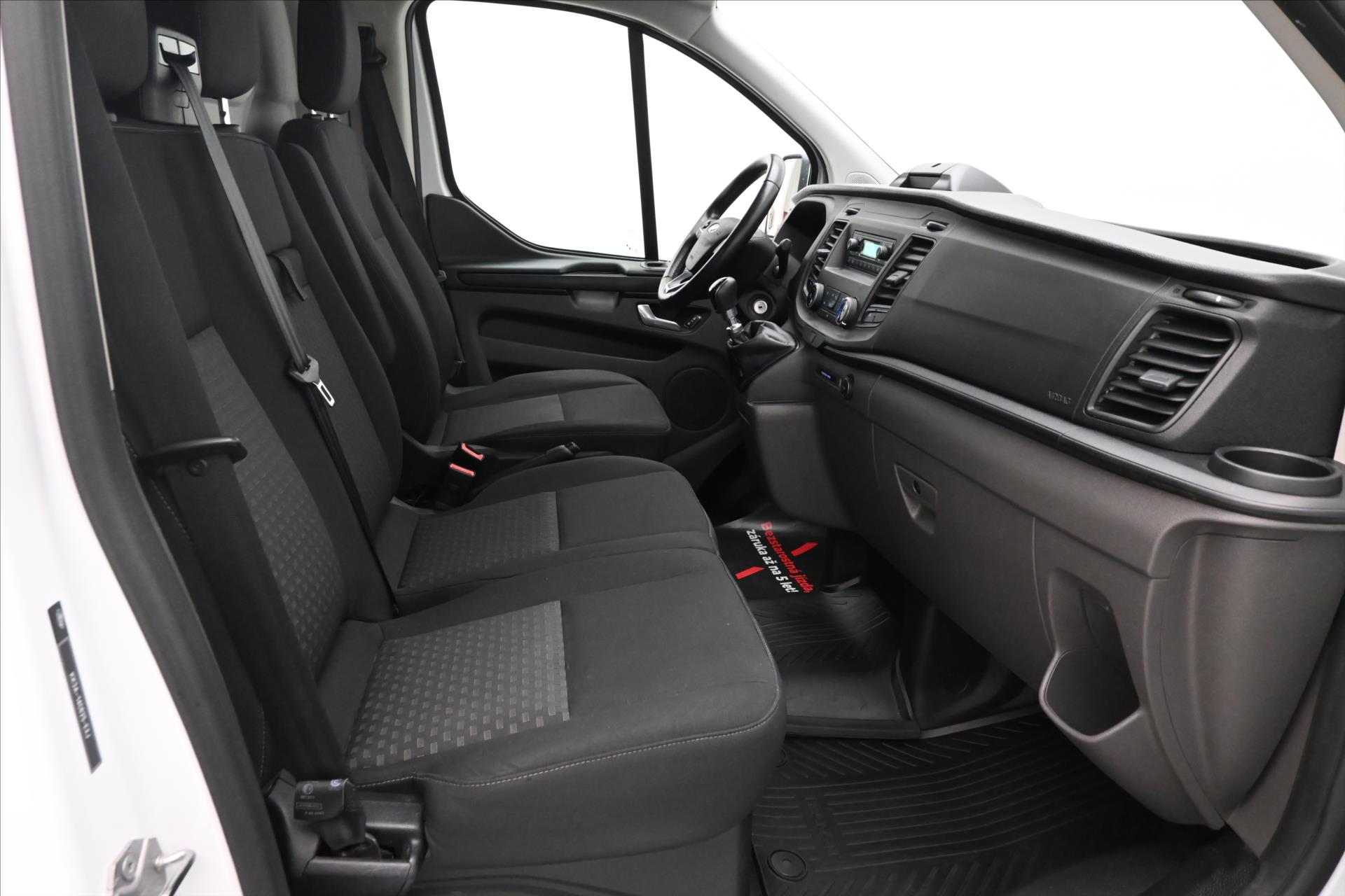 Hlavní fotografie vozu Ford Transit Custom 2,0 ECOBLUE 96KW L2H1 Záruka až 5 let (15)