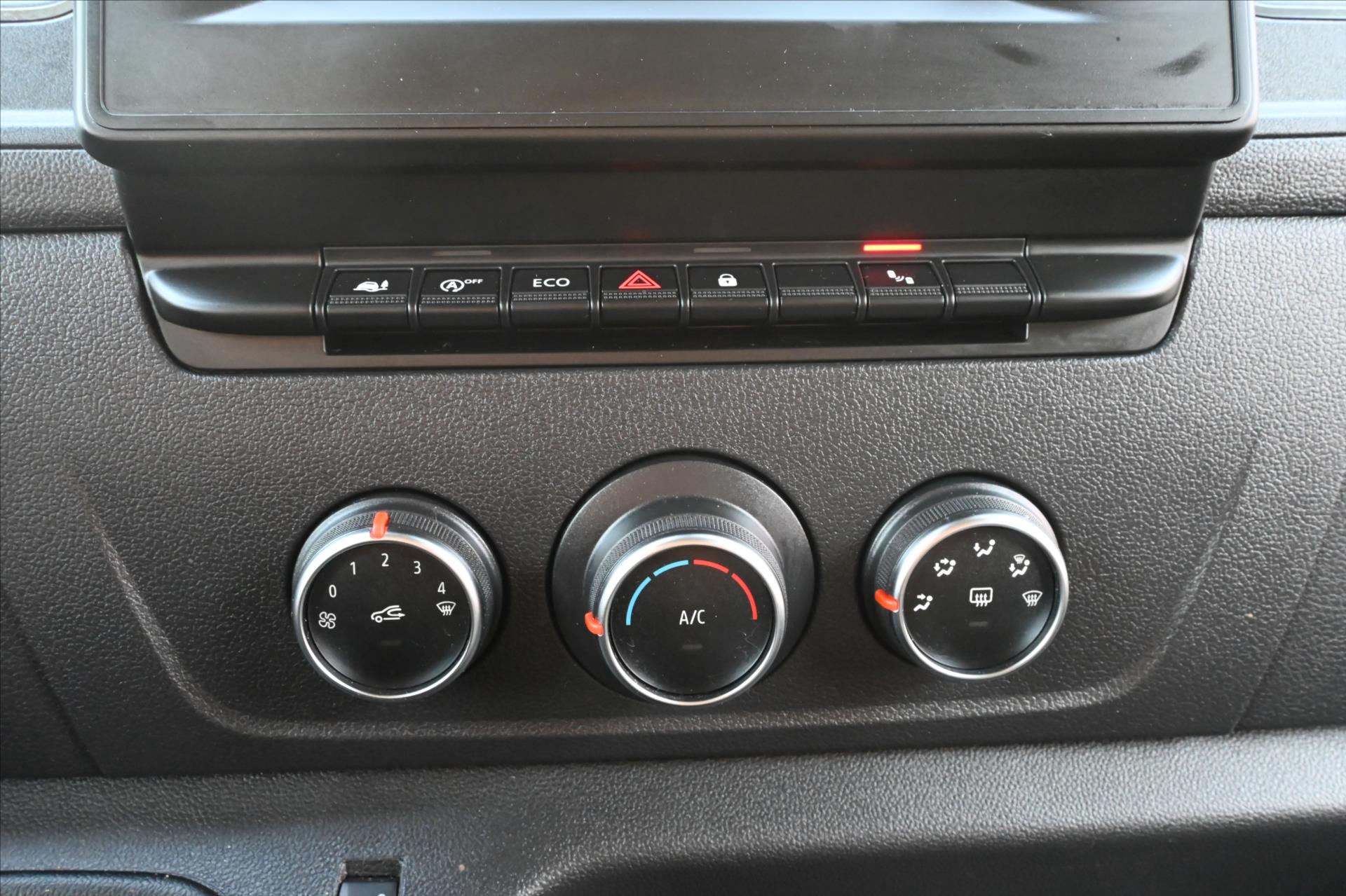 Hlavní fotografie vozu Renault Master 2,3 DCI 110 KW L2H2 Záruka až 5 let (20)