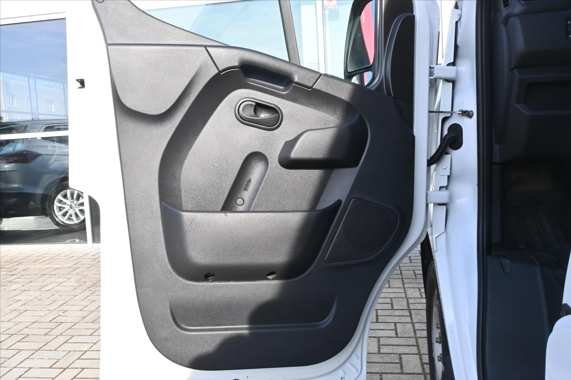 Hlavní fotografie vozu Renault Master 2,3 DCI 110 KW L2H2 Záruka až 5 let (23)