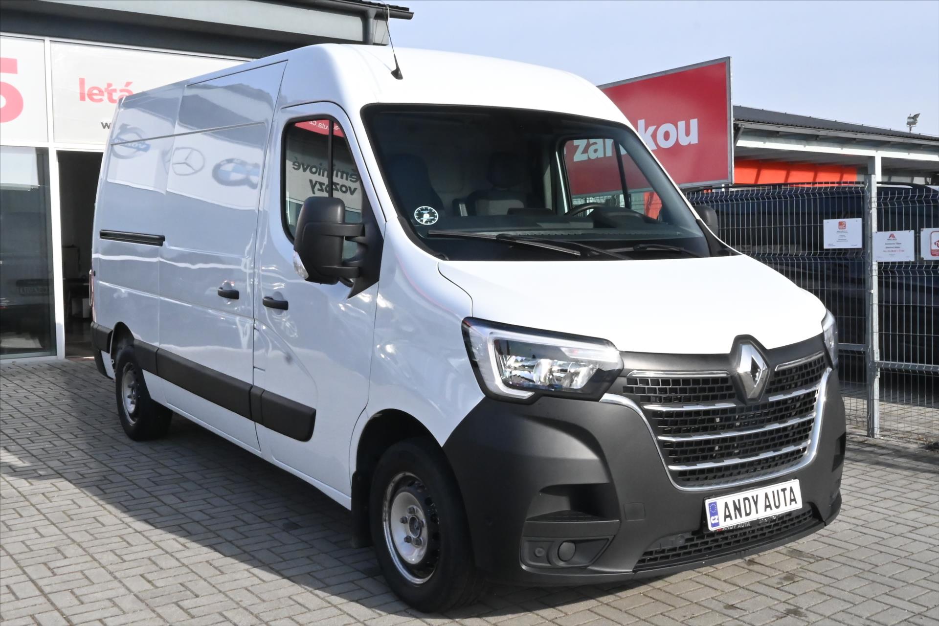Hlavní fotografie vozu Renault Master 2,3 DCI 110 KW L2H2 Záruka až 5 let (3)