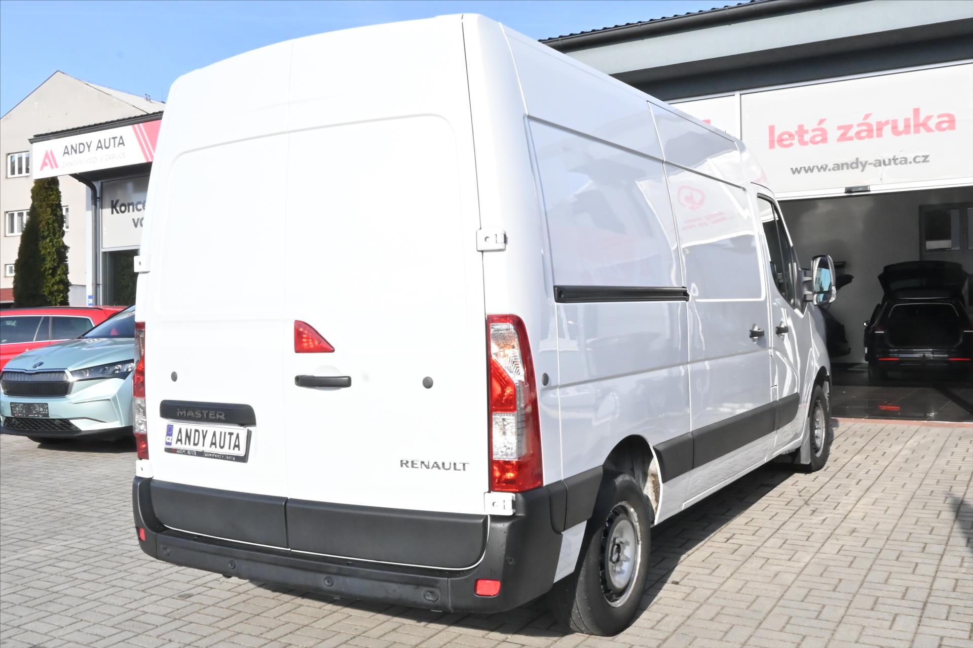 Hlavní fotografie vozu Renault Master 2,3 DCI 110 KW L2H2 Záruka až 5 let (5)