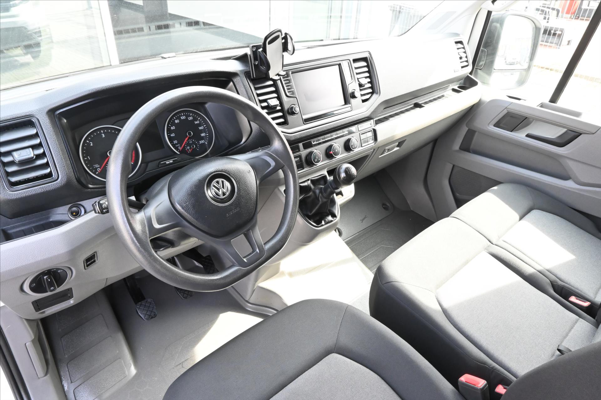 Hlavní fotografie vozu Volkswagen Crafter 2,0 TDI 103 kW L2H2 Záruka až 5 let (16)