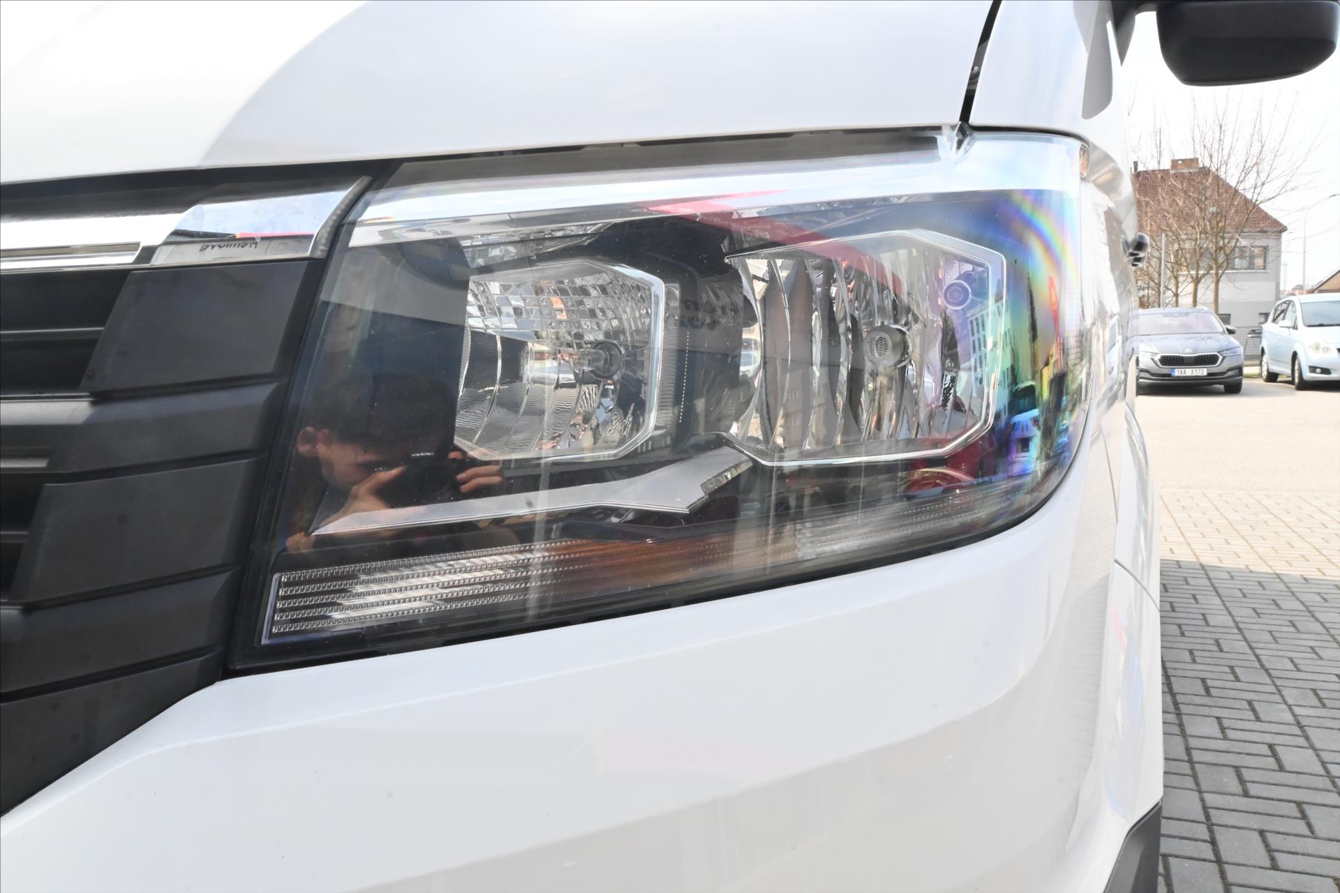 Hlavní fotografie vozu Volkswagen Crafter 2,0 TDI 103 kW L2H2 Záruka až 5 let (28)