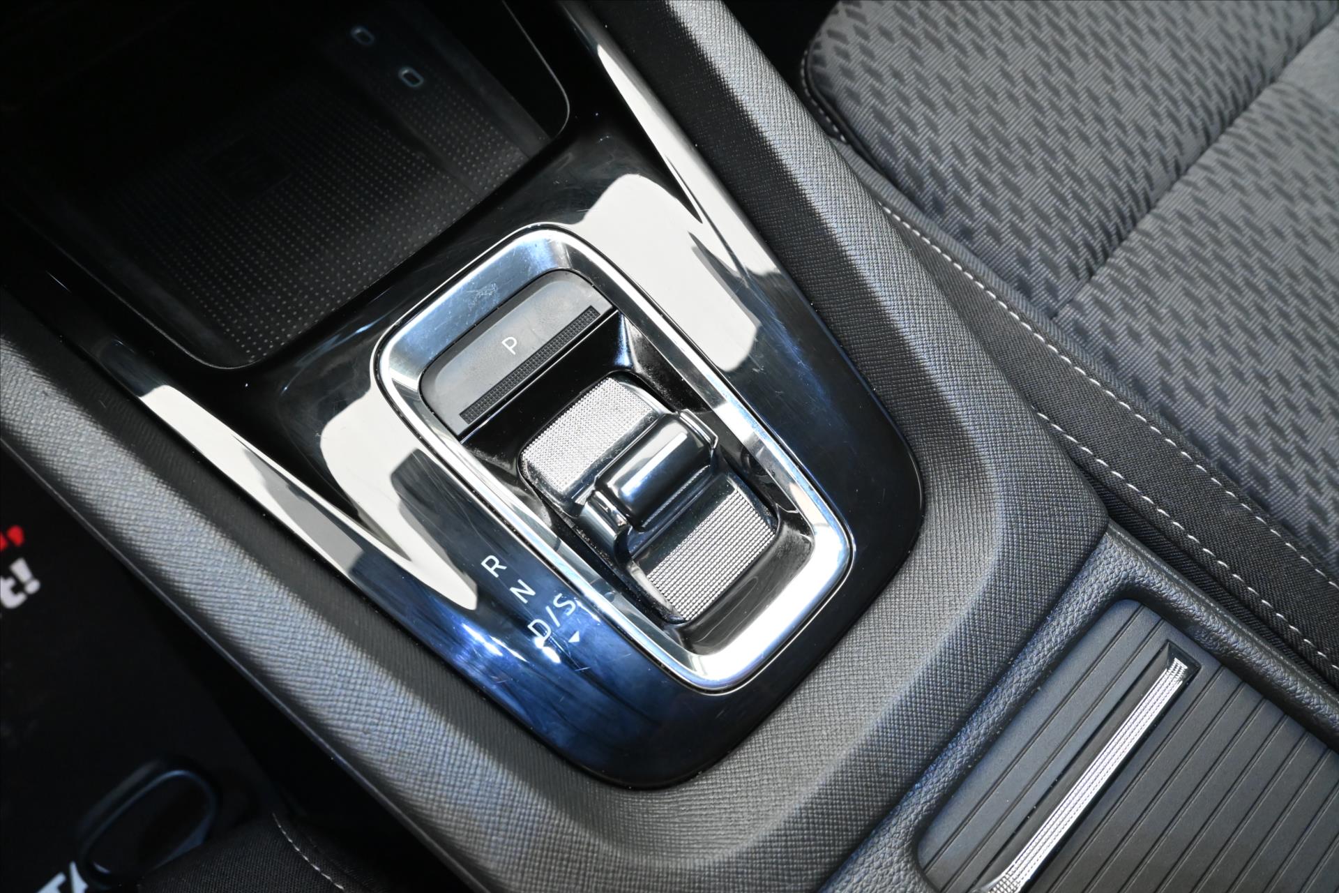 Hlavní fotografie vozu Škoda Octavia 2,0 TDI 110 kW DSG Style Záruka až 5 let (23)