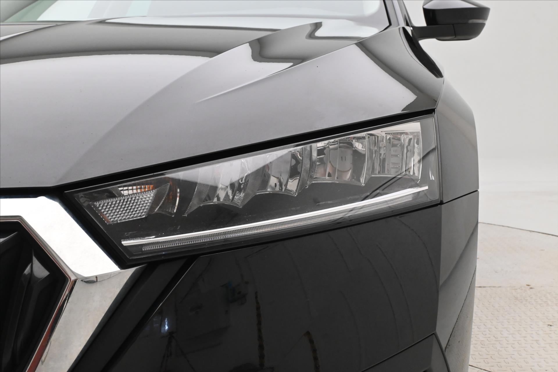 Hlavní fotografie vozu Škoda Octavia 2,0 TDI 110 kW DSG Style Záruka až 5 let (29)