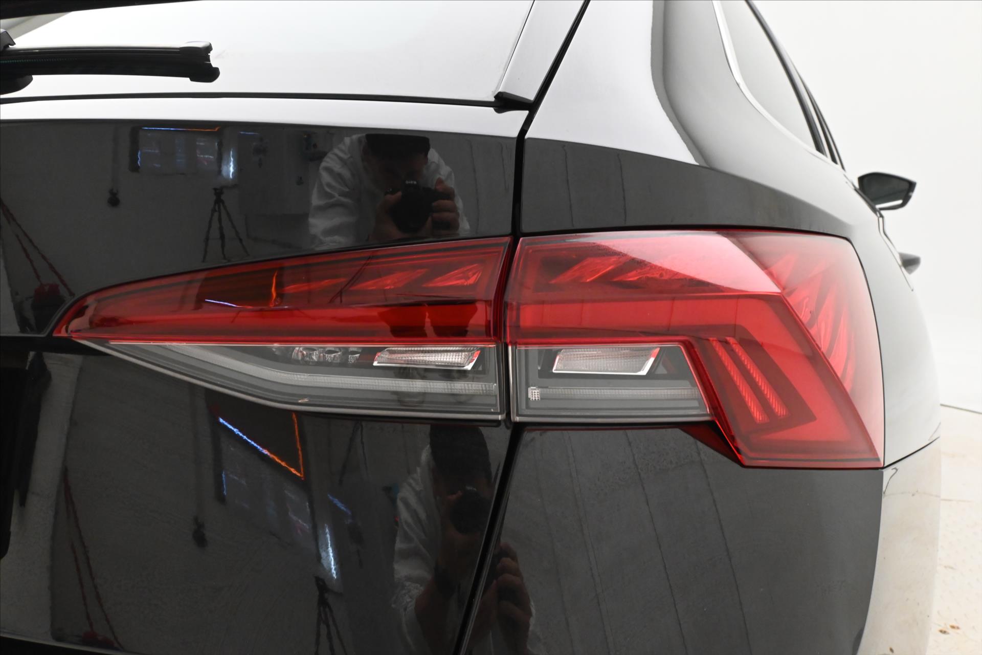 Hlavní fotografie vozu Škoda Octavia 2,0 TDI 110 kW DSG Style Záruka až 5 let (30)