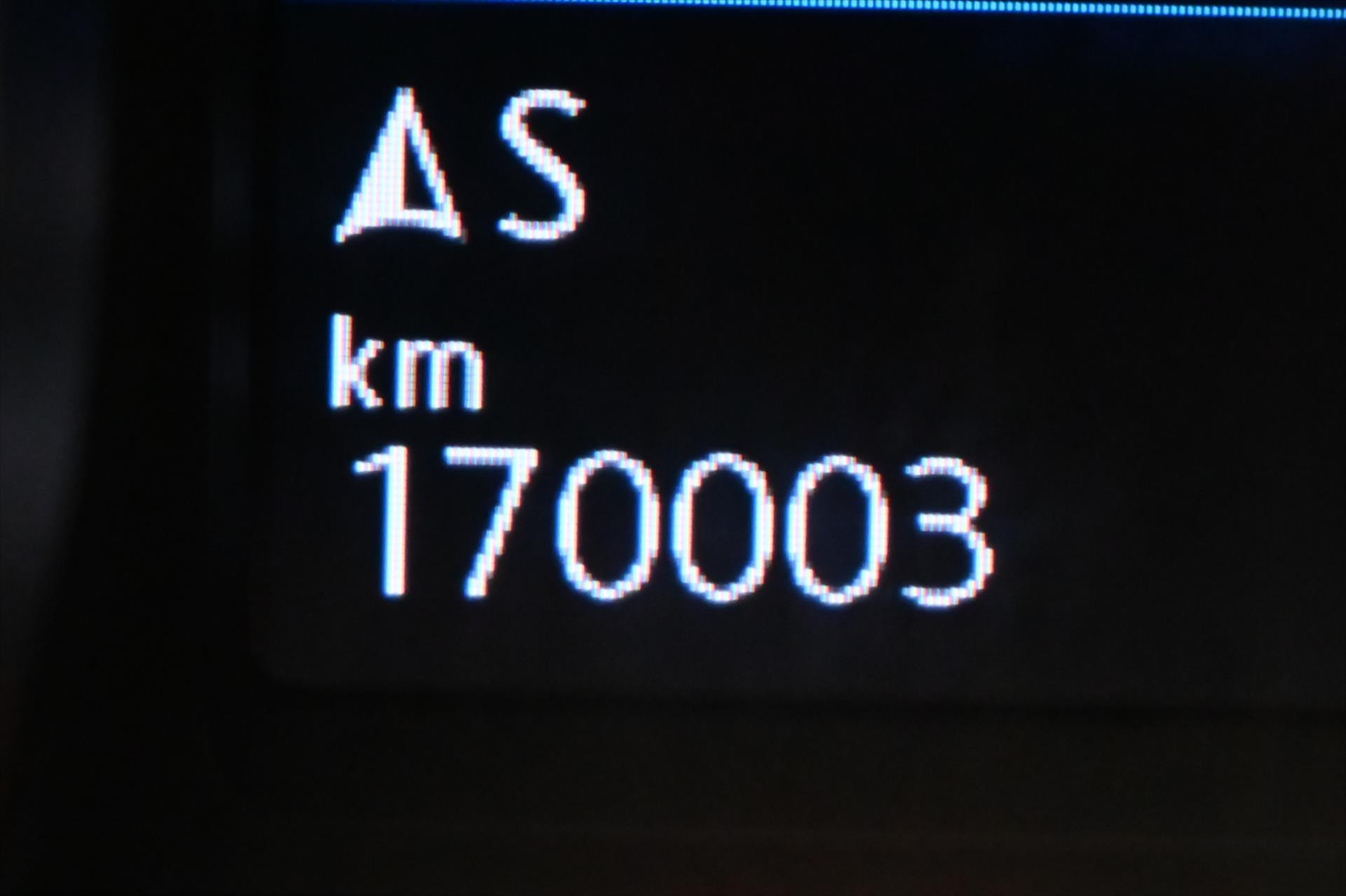 Hlavní fotografie vozu Volkswagen Passat 2,0 TDI 110 kW DSG Business Záruka až 5 let (17)