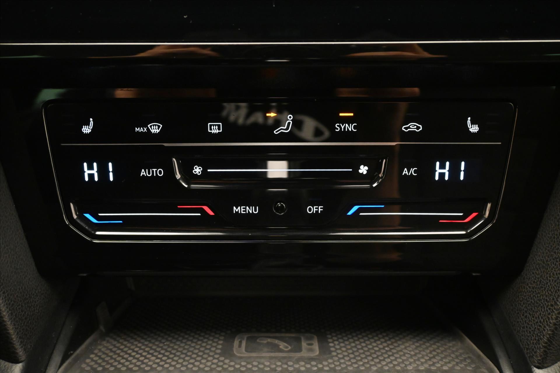 Hlavní fotografie vozu Volkswagen Passat 2,0 TDI 110 kW DSG Business Záruka až 5 let (21)