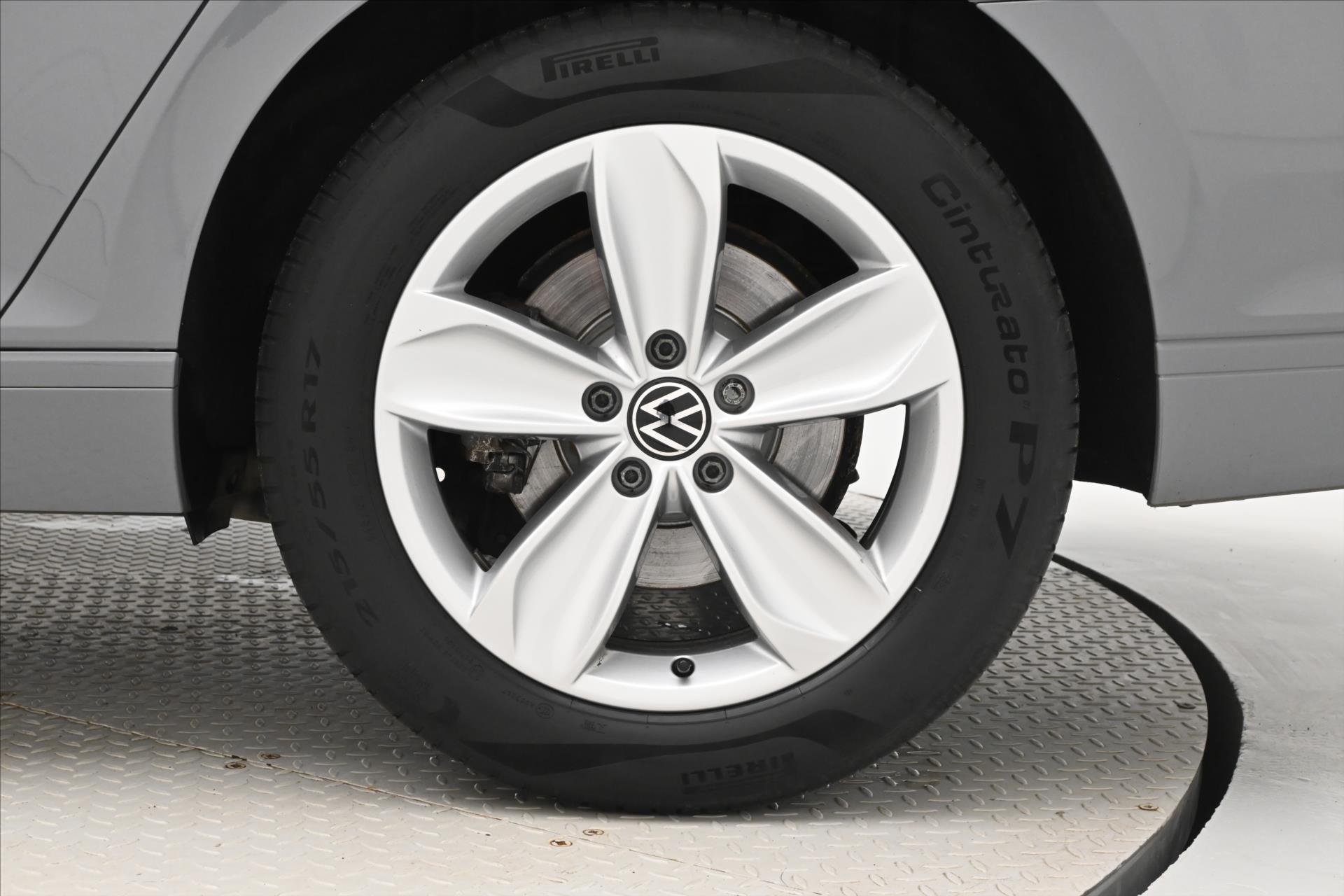 Hlavní fotografie vozu Volkswagen Passat 2,0 TDI 110 kW DSG Business Záruka až 5 let (31)