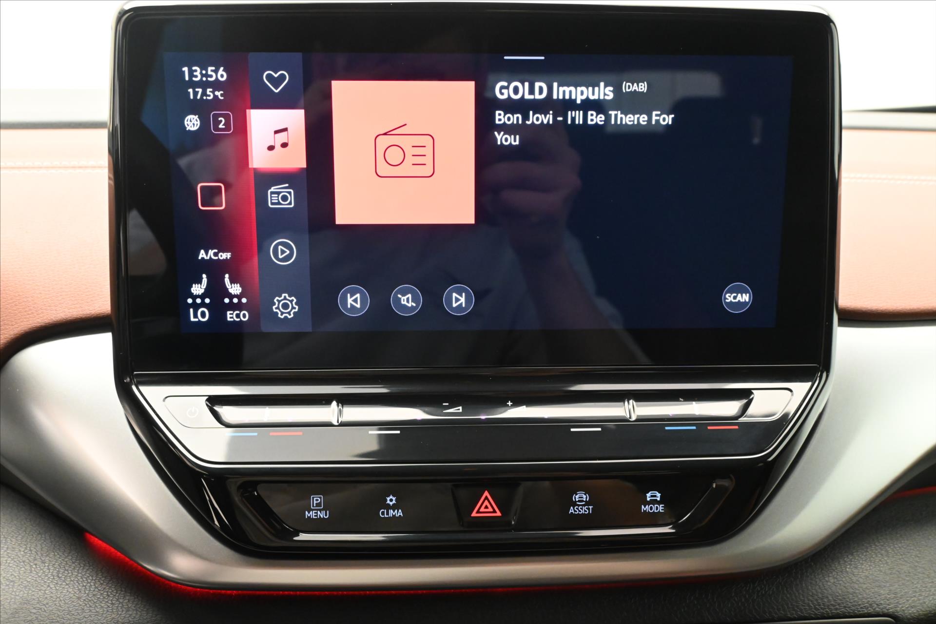 Main photo of the car Volkswagen Id.4 150kW FOR PERFORMANCE 77kWh Warranty up to 3 years (19)