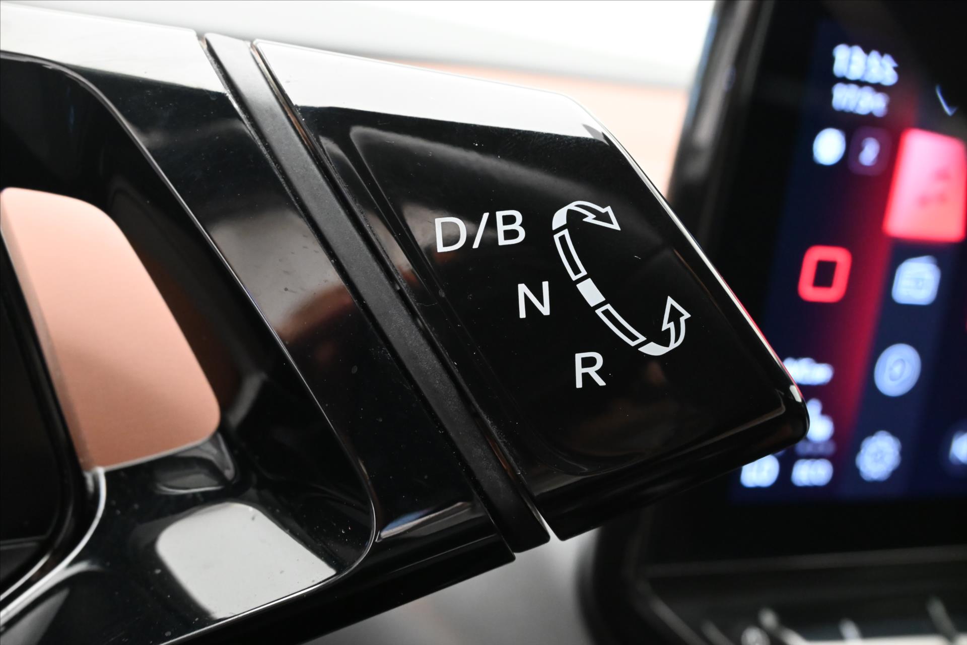 Main photo of the car Volkswagen Id.4 150kW FOR PERFORMANCE 77kWh Warranty up to 3 years (21)