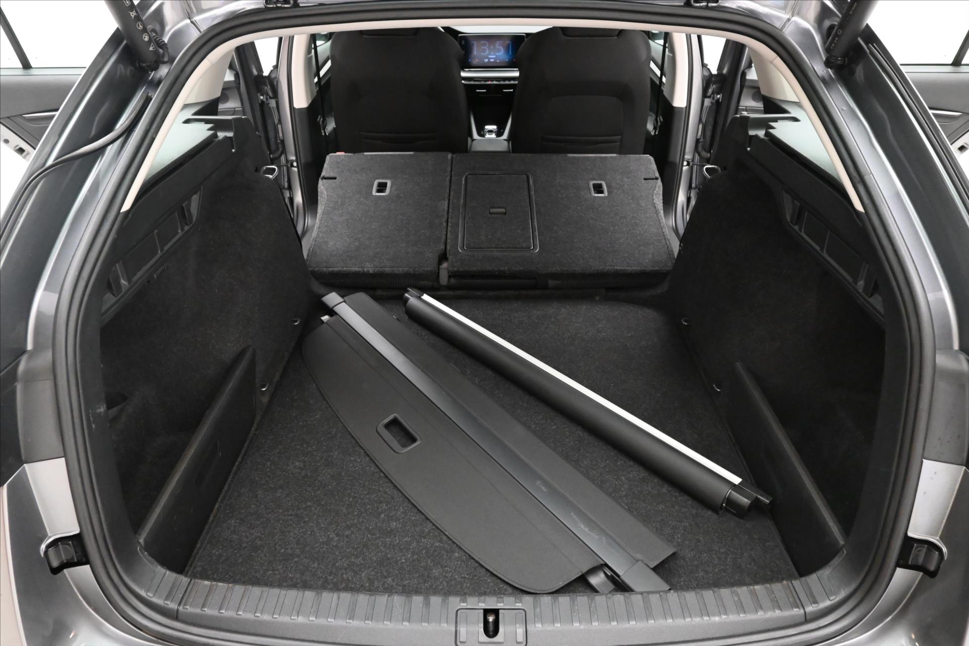 Main photo of the car Skoda Octavia 2.0 TDI 110 kW DSG STYLE Warranty up to 5 years (11)