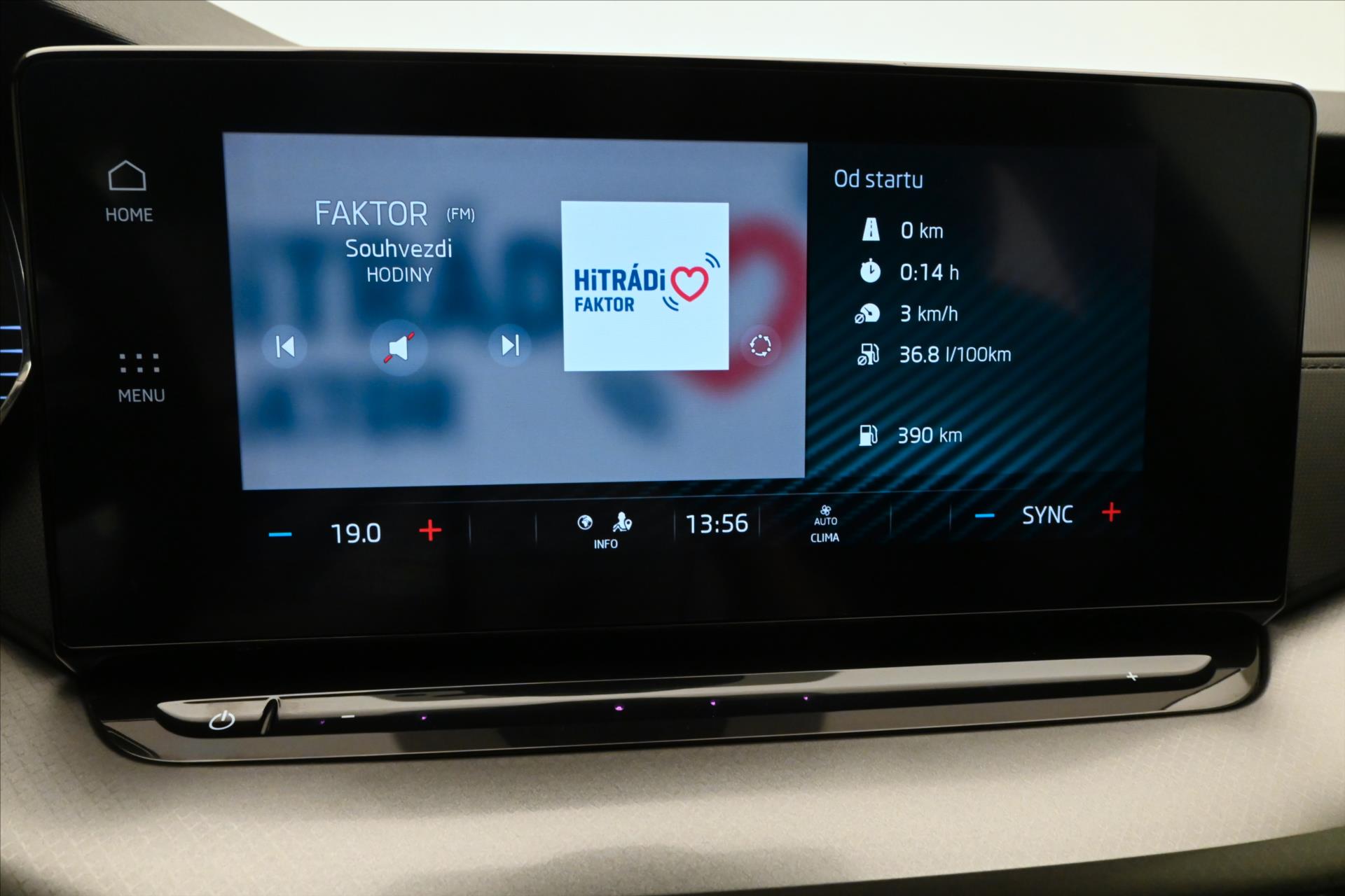 Main photo of the car Skoda Octavia 2.0 TDI 110 kW DSG STYLE Warranty up to 5 years (20)