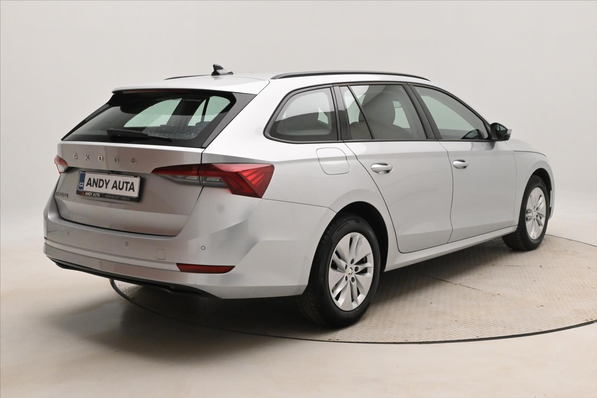 Hlavní fotografie vozu Škoda Octavia 2,0 TDI 110 kW DSG NAVIGACE Záruka až 5 let (5)
