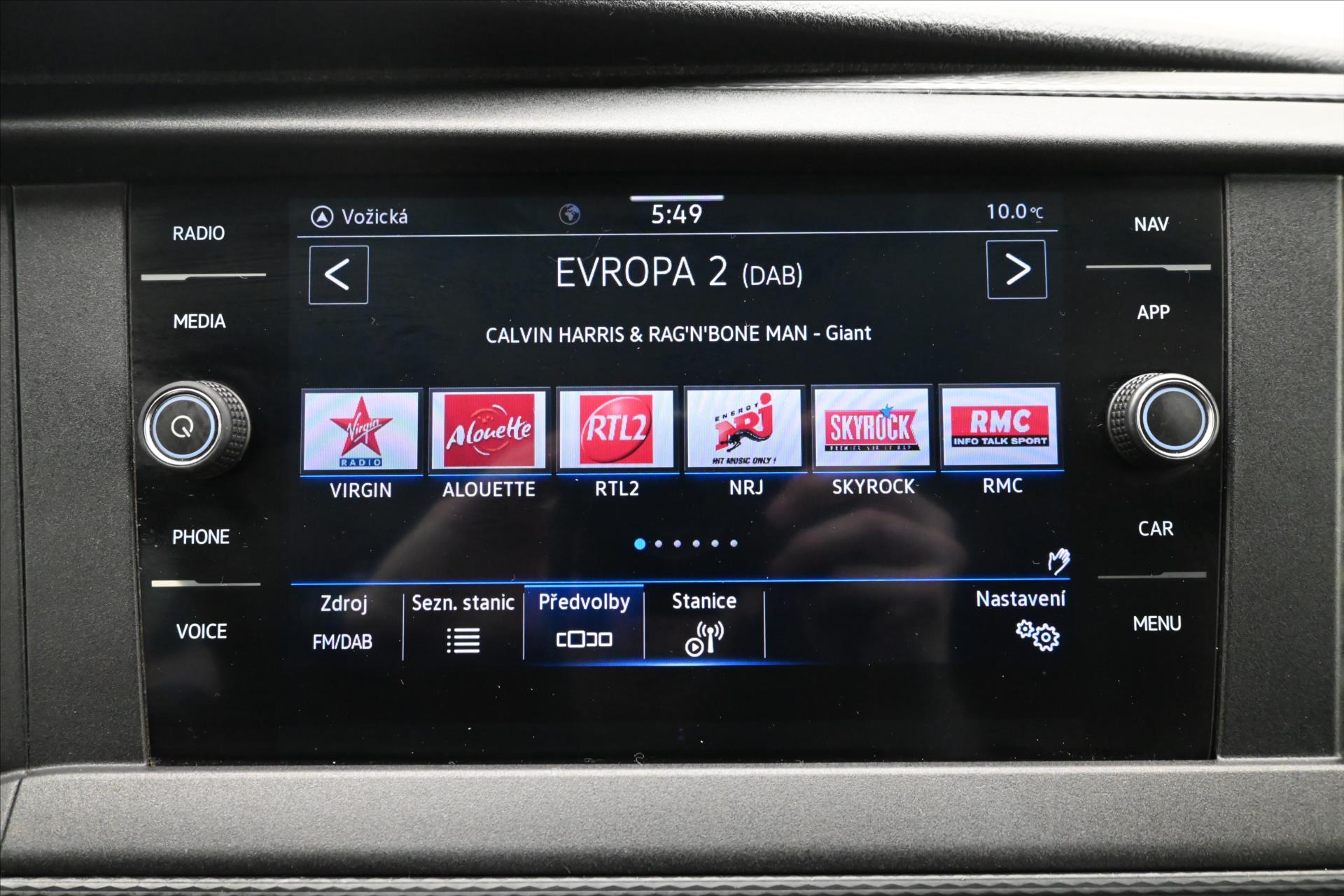 Hlavní fotografie vozu Volkswagen Transporter 2,0 TDI 110 kW DSG Navi Záruka až 5 let (20)