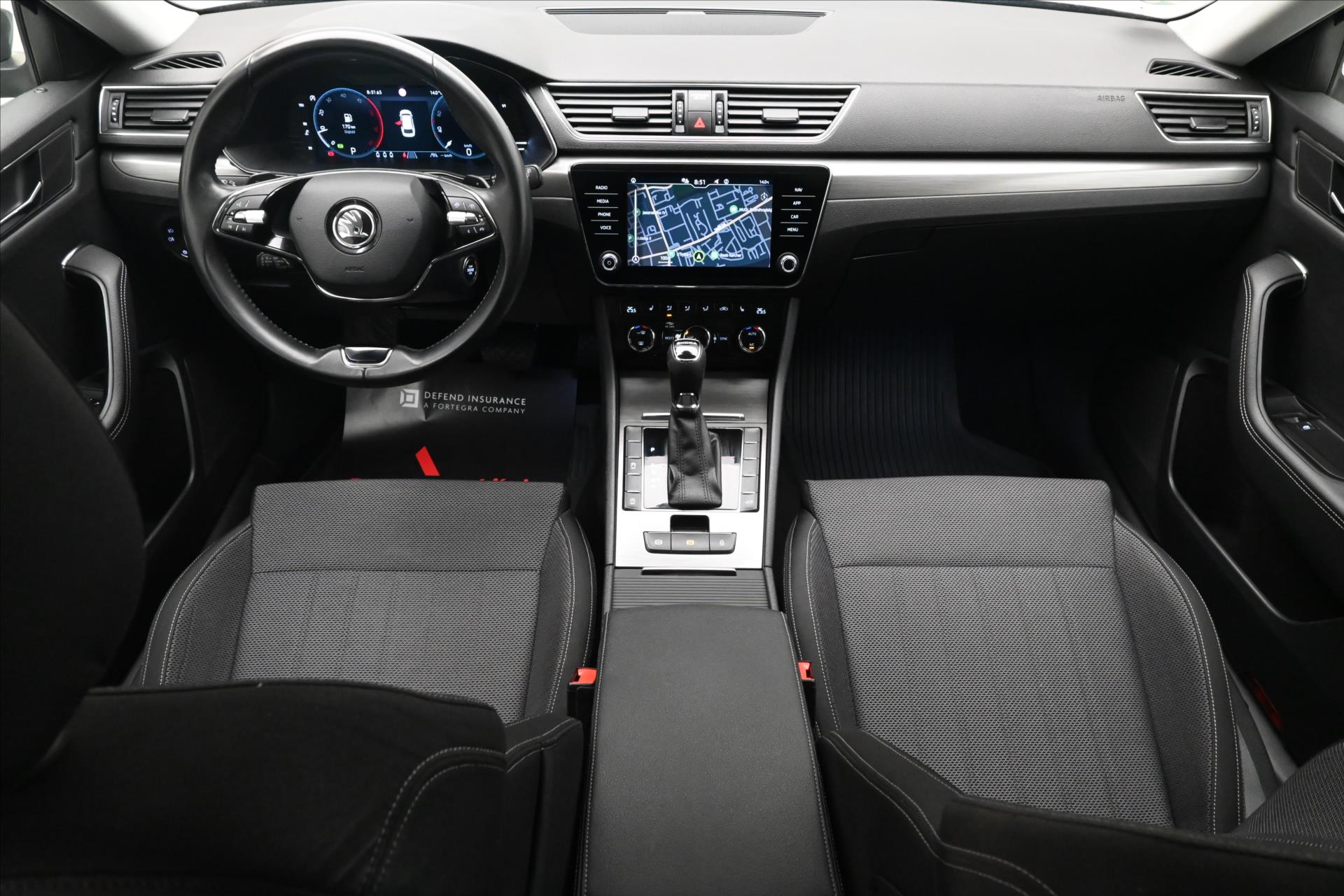 Hlavní fotografie vozu Škoda Superb 2,0 TDI 147 kW DSG Style Záruka až 5 let (15)