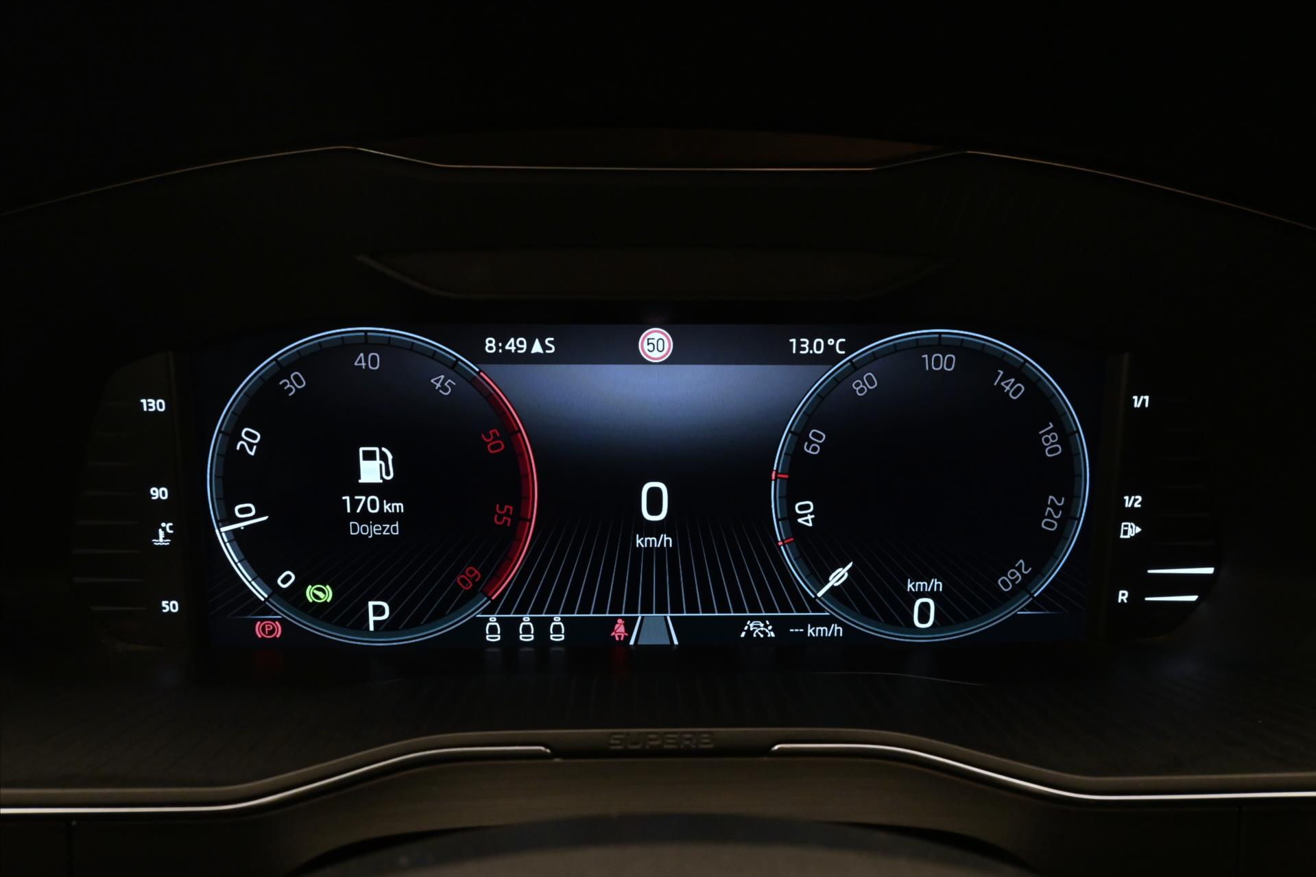 Hlavní fotografie vozu Škoda Superb 2,0 TDI 147 kW DSG Style Záruka až 5 let (16)