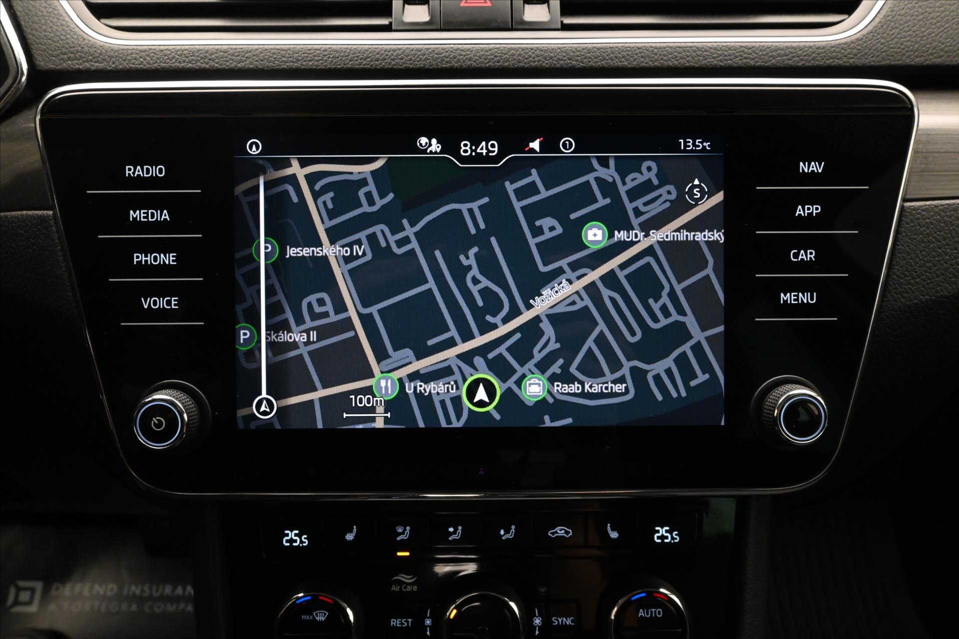 Hlavní fotografie vozu Škoda Superb 2,0 TDI 147 kW DSG Style Záruka až 5 let (20)