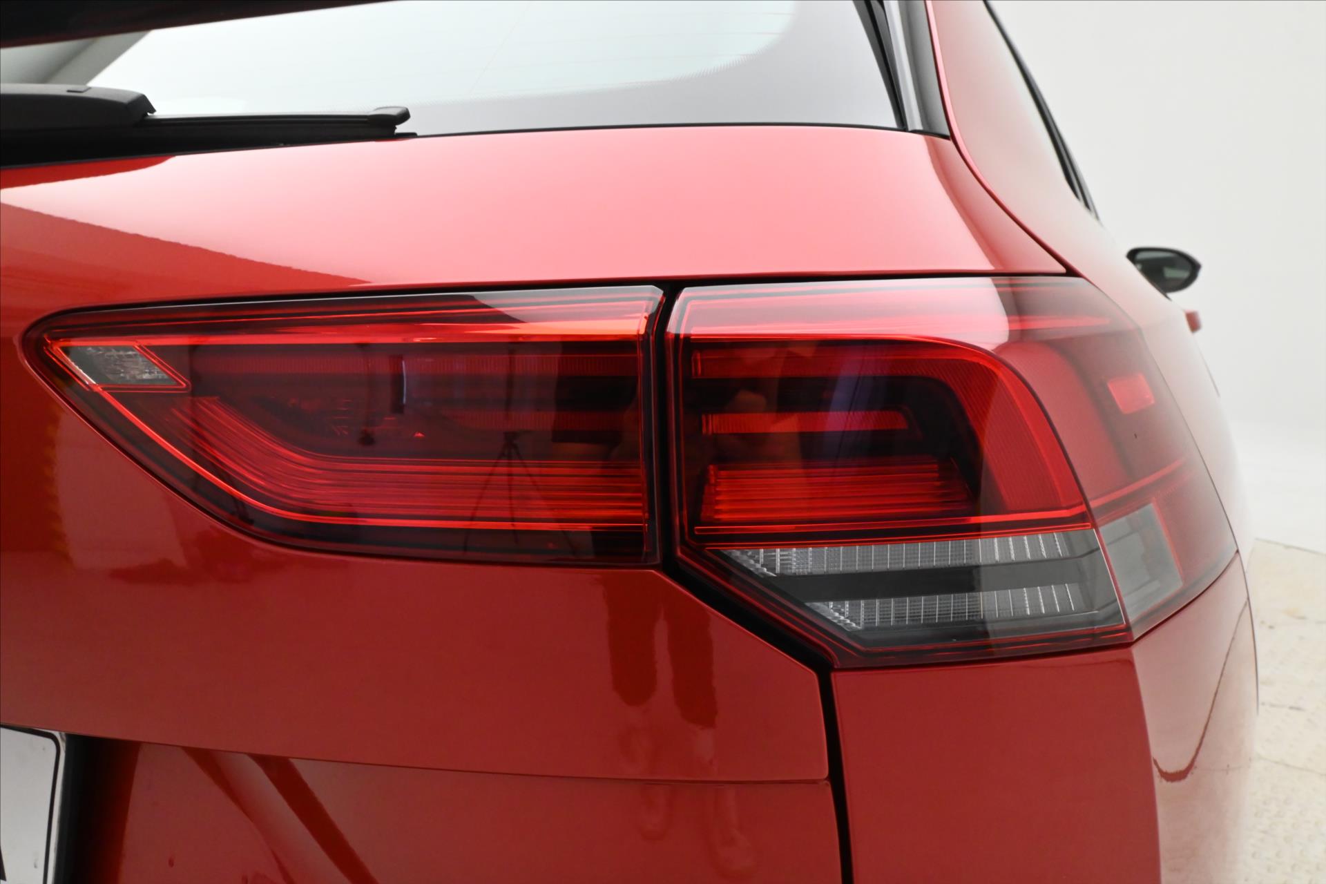 Hlavní fotografie vozu Volkswagen Golf 2,0 TDI 110 kW DSG Business Záruka až 5 let (28)