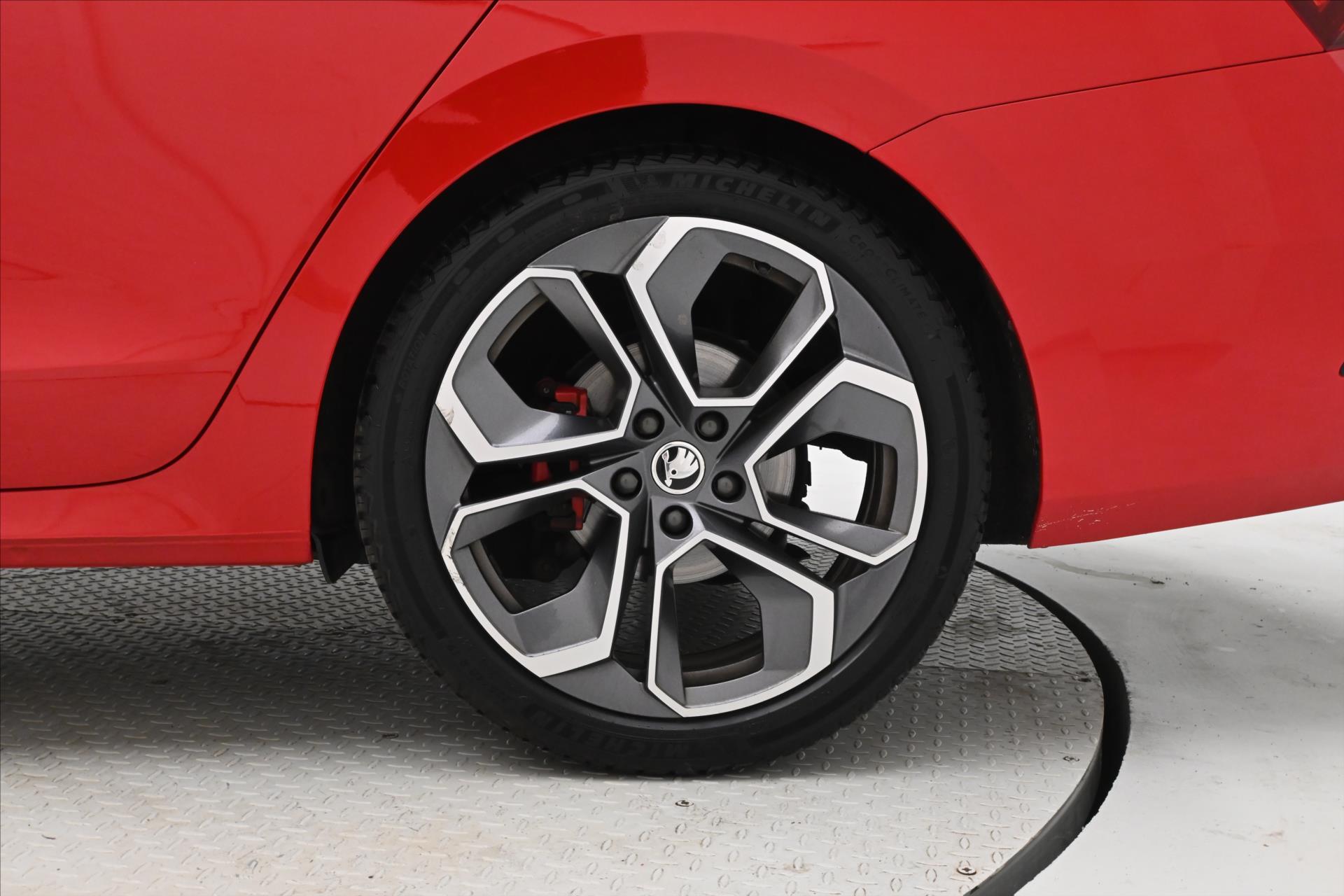 Hlavní fotografie vozu Škoda Octavia 2,0 TDI 147 KW RS DSG Záruka až 5 let (29)