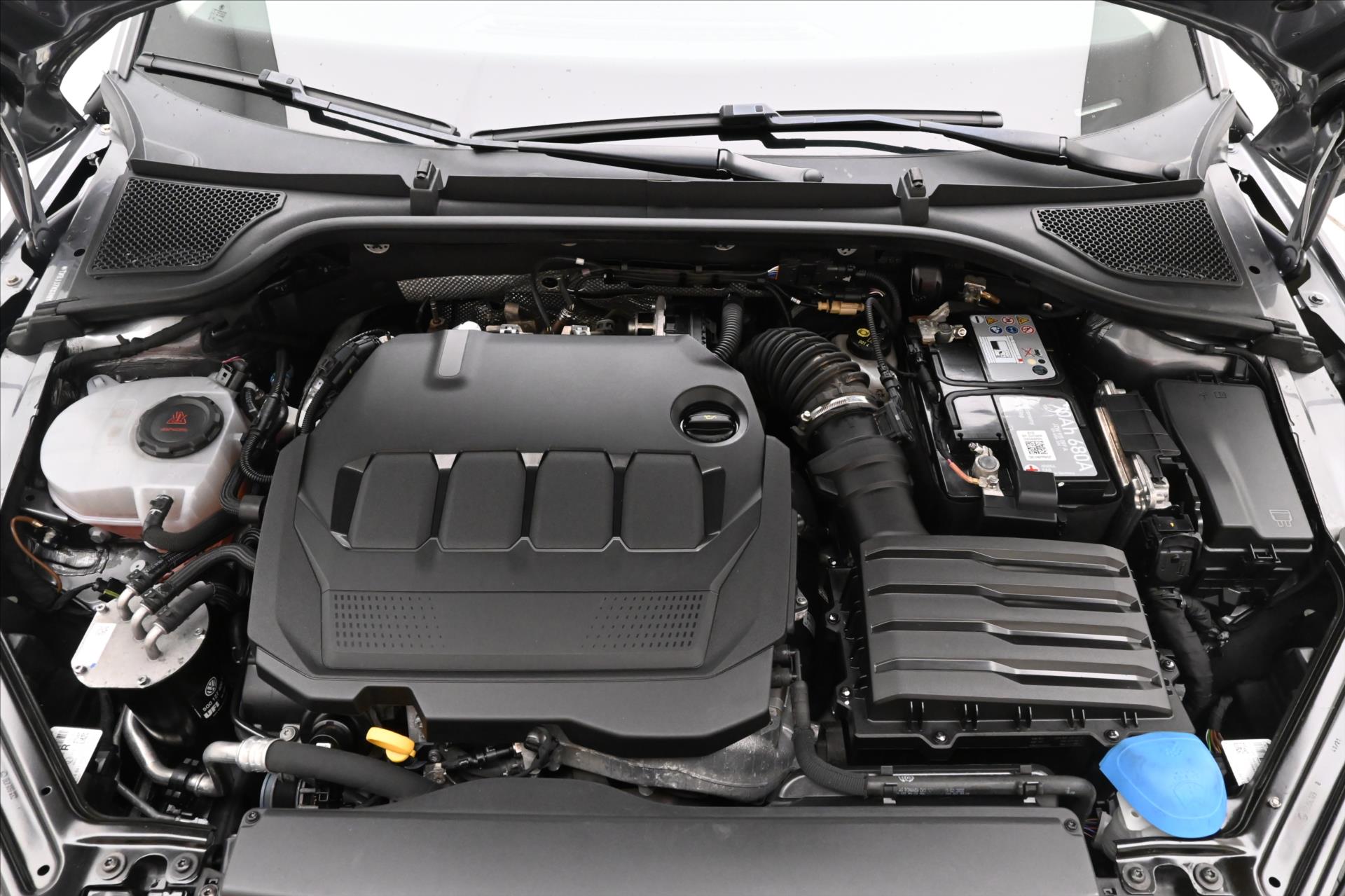 Hlavní fotografie vozu Škoda Octavia 2,0 TDI 110kW DSG Ambition Záruka až 5 let (9)