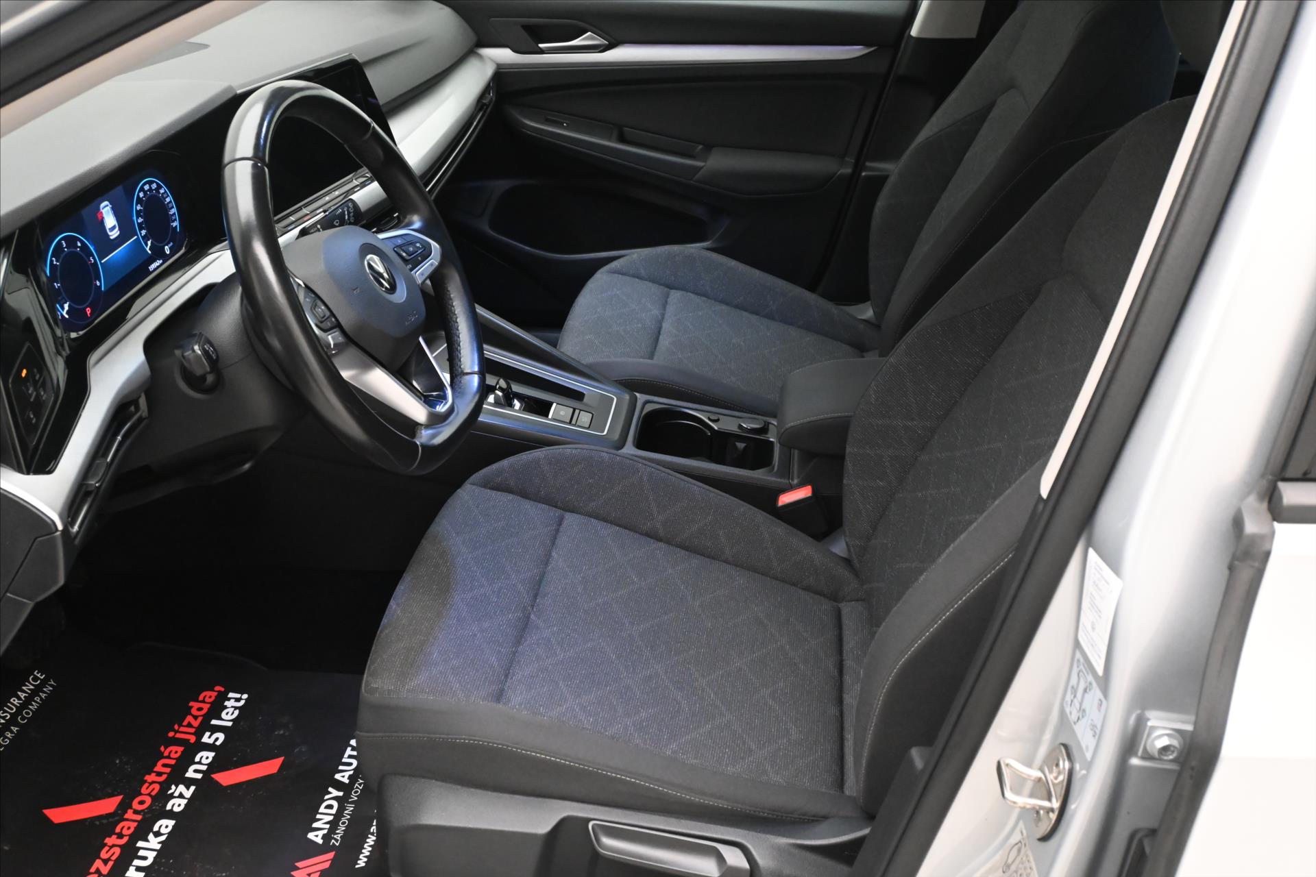 Hlavní fotografie vozu Volkswagen Golf 2,0 TDI 85 kW DSG Life Záruka až 5 let (13)