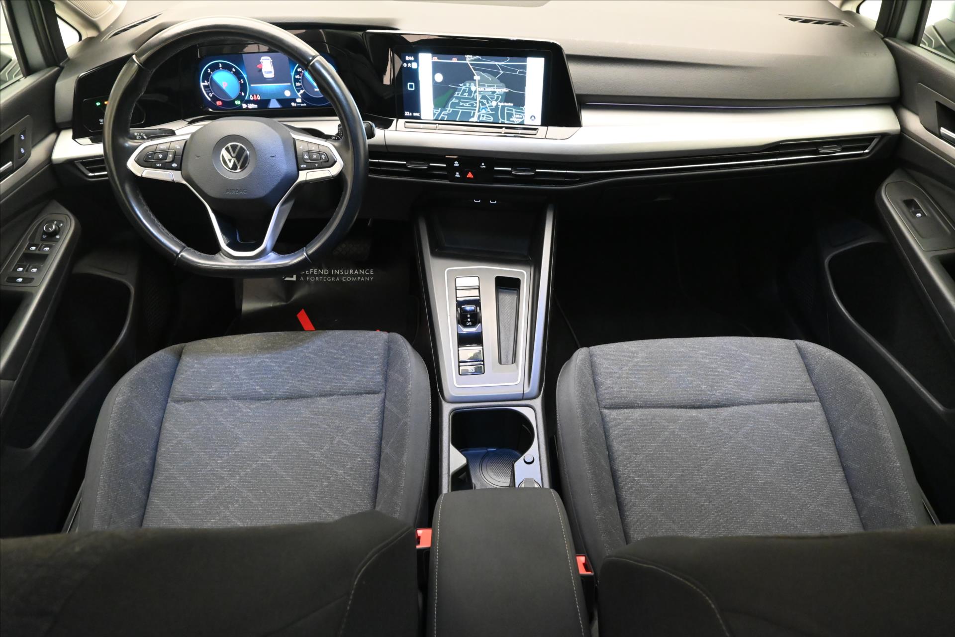 Hlavní fotografie vozu Volkswagen Golf 2,0 TDI 85 kW DSG Life Záruka až 5 let (15)