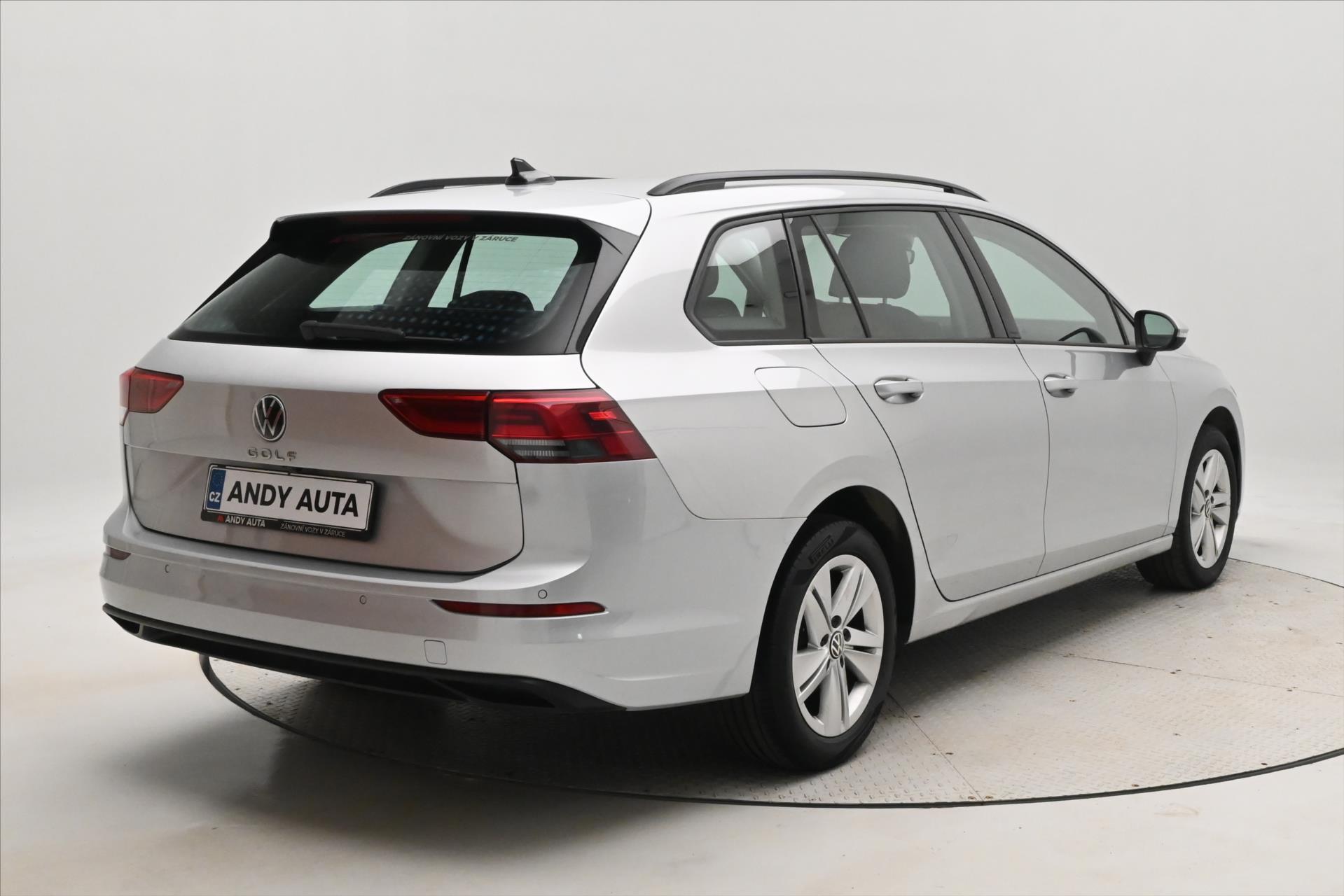 Hlavní fotografie vozu Volkswagen Golf 2,0 TDI 85 kW DSG Life Záruka až 5 let (5)