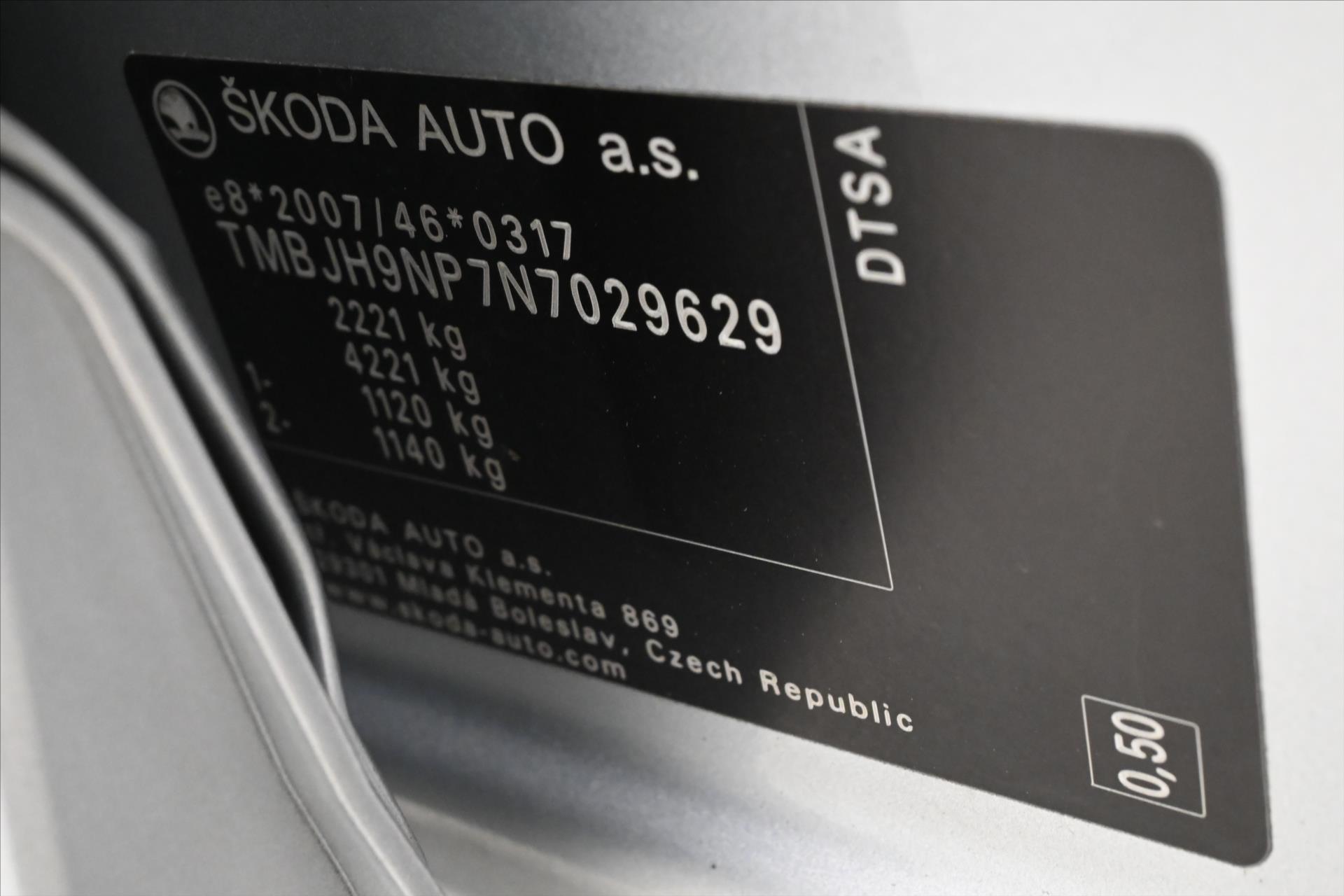 Hlavní fotografie vozu Škoda Superb 2,0 TDI 110 kW Style Záruka až 5 let (12)