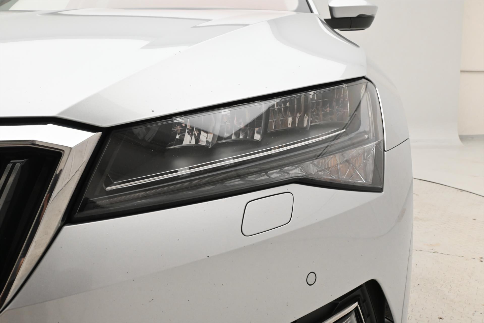 Hlavní fotografie vozu Škoda Superb 2,0 TDI 110 kW Style Záruka až 5 let (31)