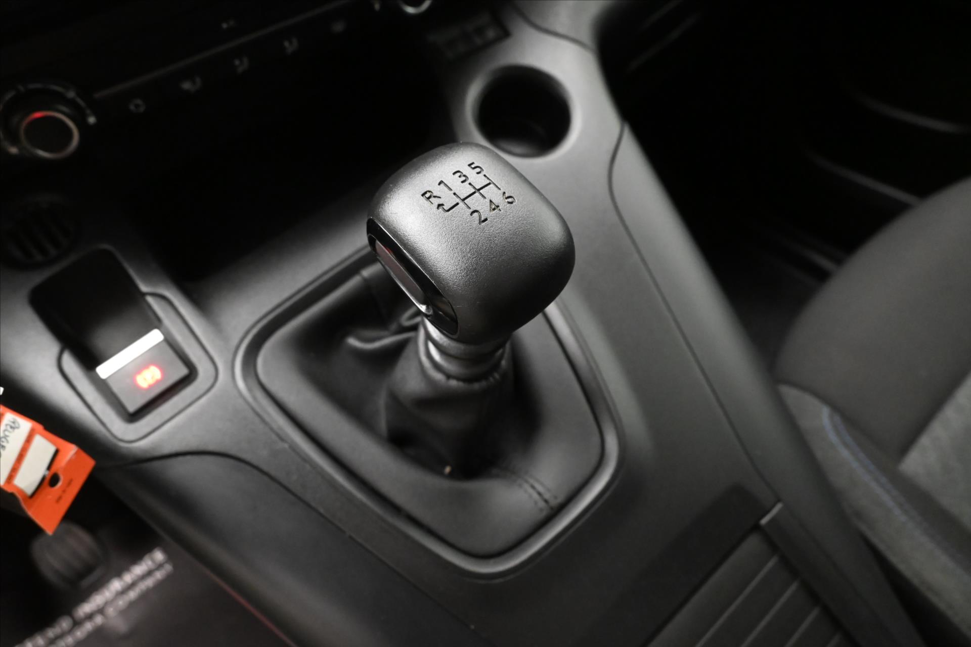 Hlavní fotografie vozu Peugeot Rifter 1,5 BlueHDI 75 kW Active Záruka až 5 let (21)