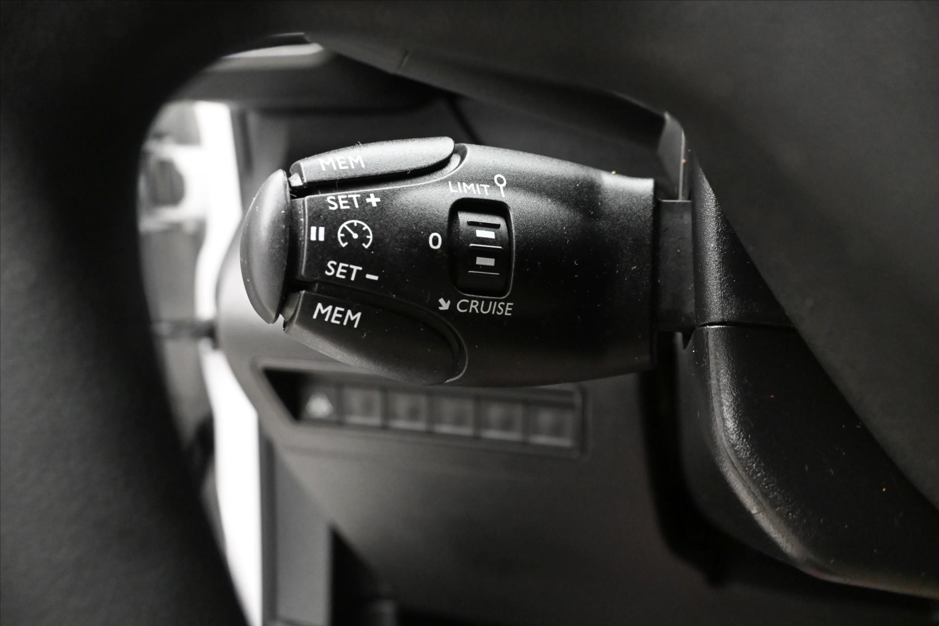 Hlavní fotografie vozu Peugeot Rifter 1,5 BlueHDI 75 kW Active Záruka až 5 let (22)