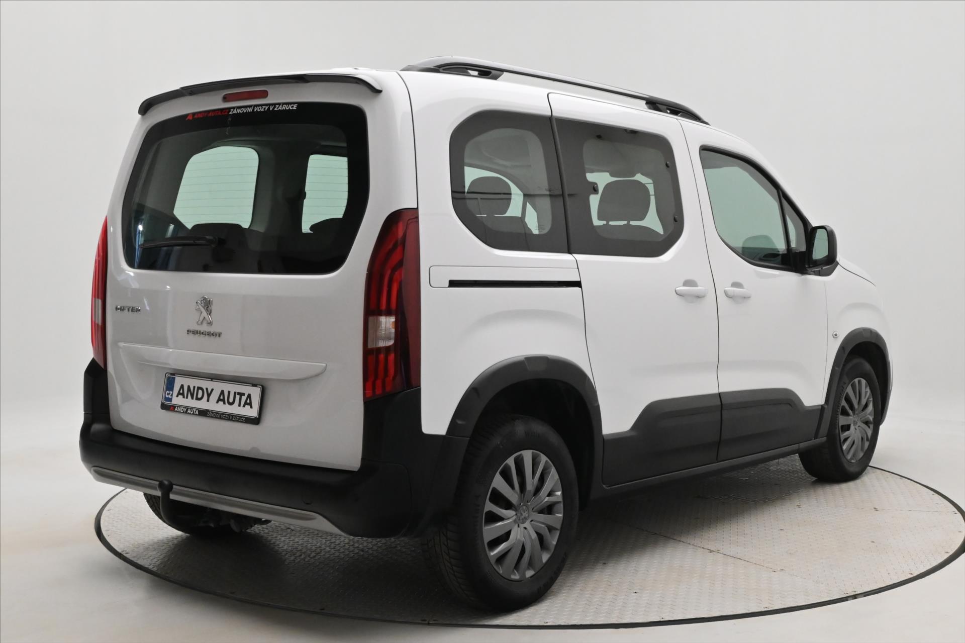 Hlavní fotografie vozu Peugeot Rifter 1,5 BlueHDI 75 kW Active Záruka až 5 let (5)