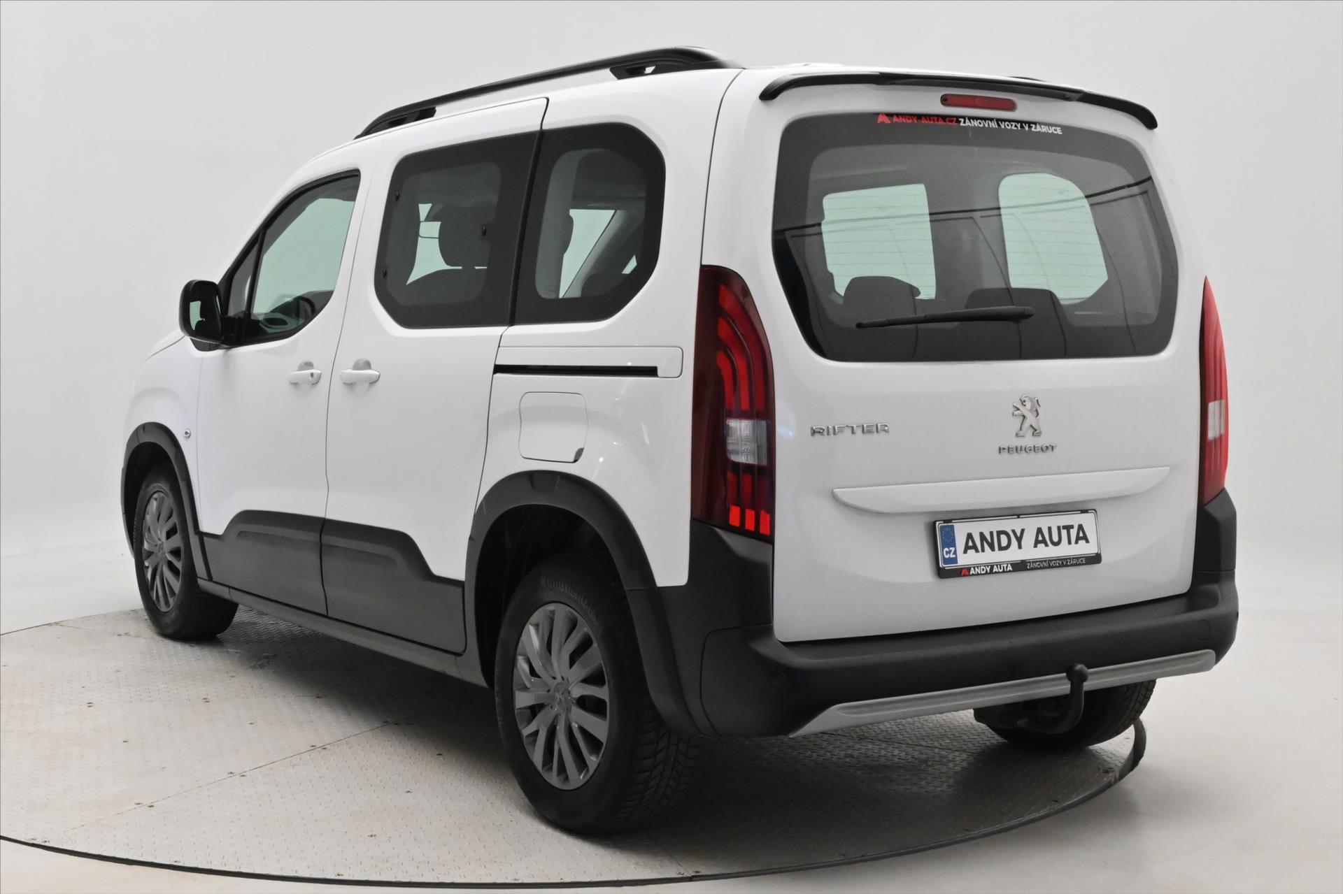 Hlavní fotografie vozu Peugeot Rifter 1,5 BlueHDI 75 kW Active Záruka až 5 let (7)