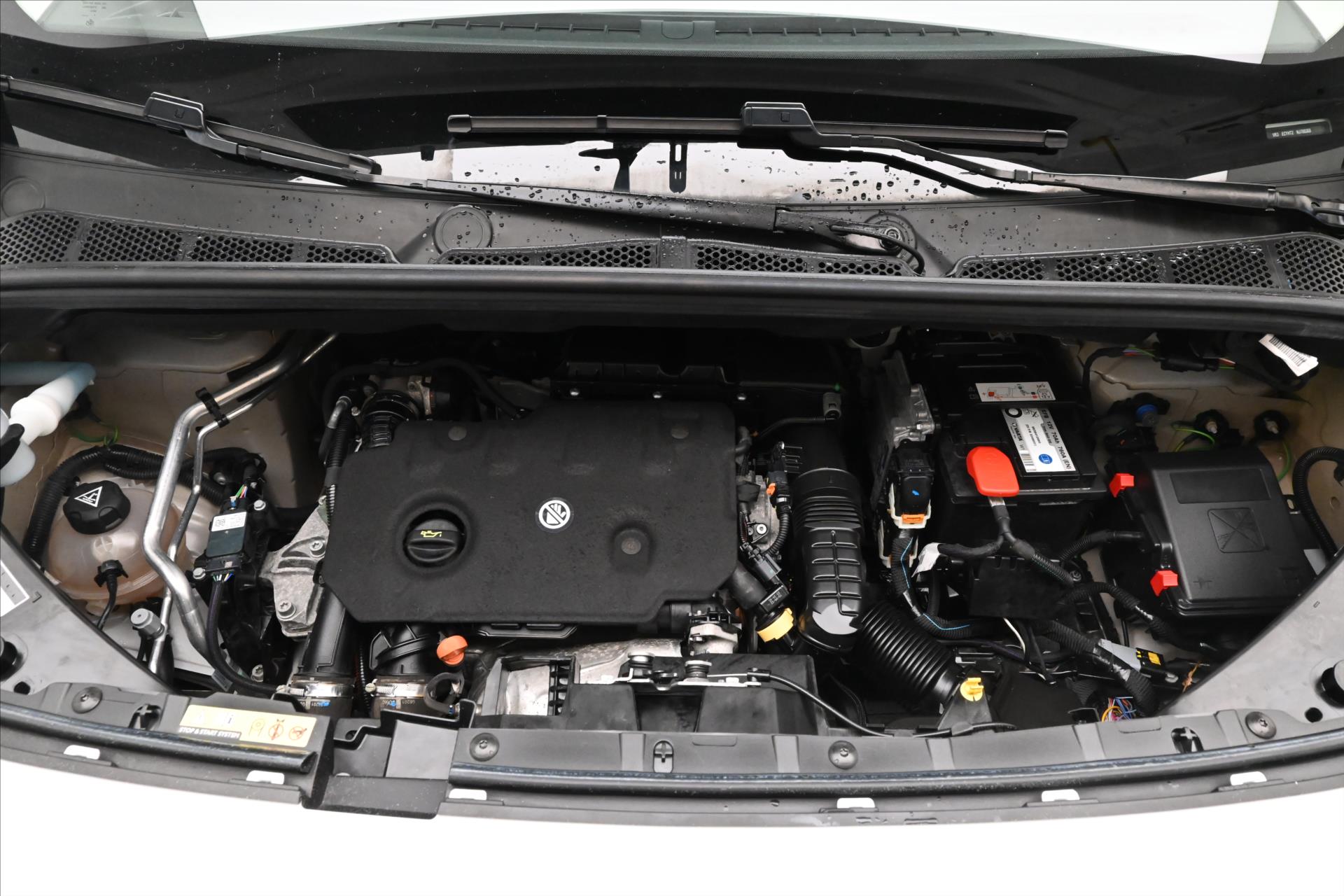 Hlavní fotografie vozu Peugeot Rifter 1,5 BlueHDI 75 kW Active Záruka až 5 let (9)